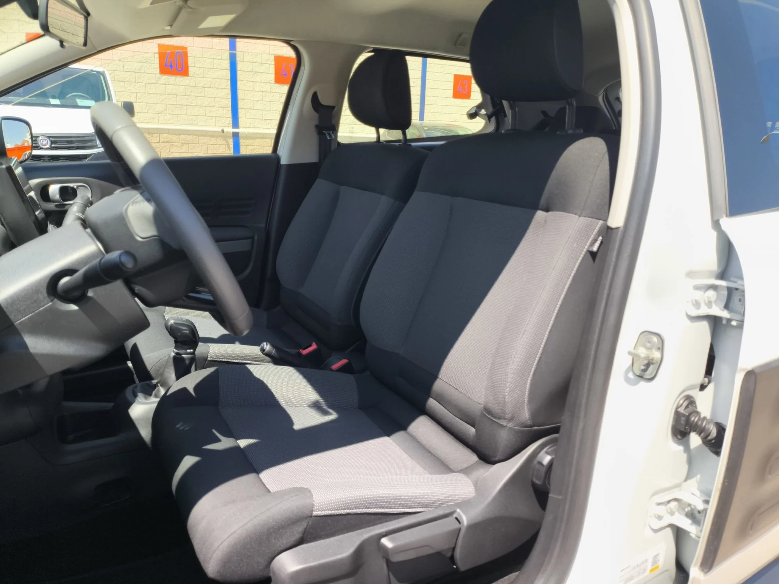 Citroen C4 Cactus PureTech 82 Feel 60 kW (82 CV) - Foto 8