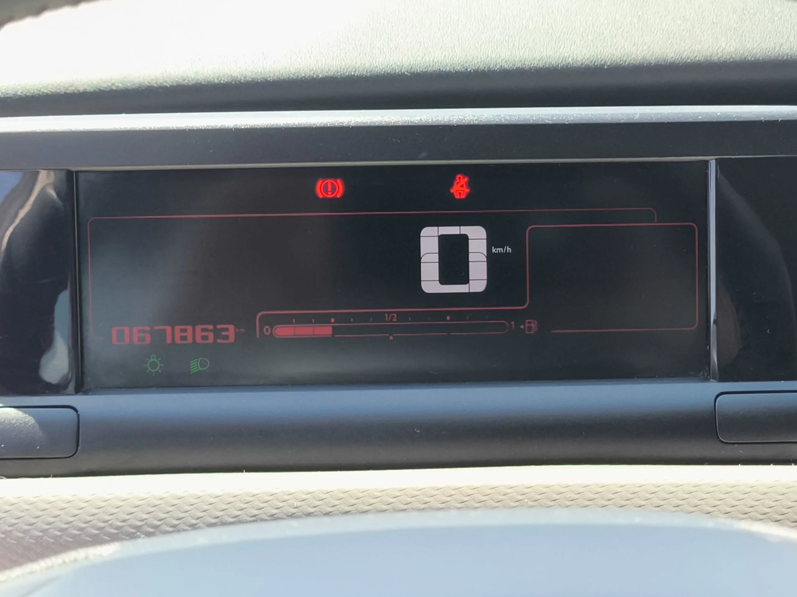 Citroen C4 Cactus PureTech 82 Feel 60 kW (82 CV) - Foto 12