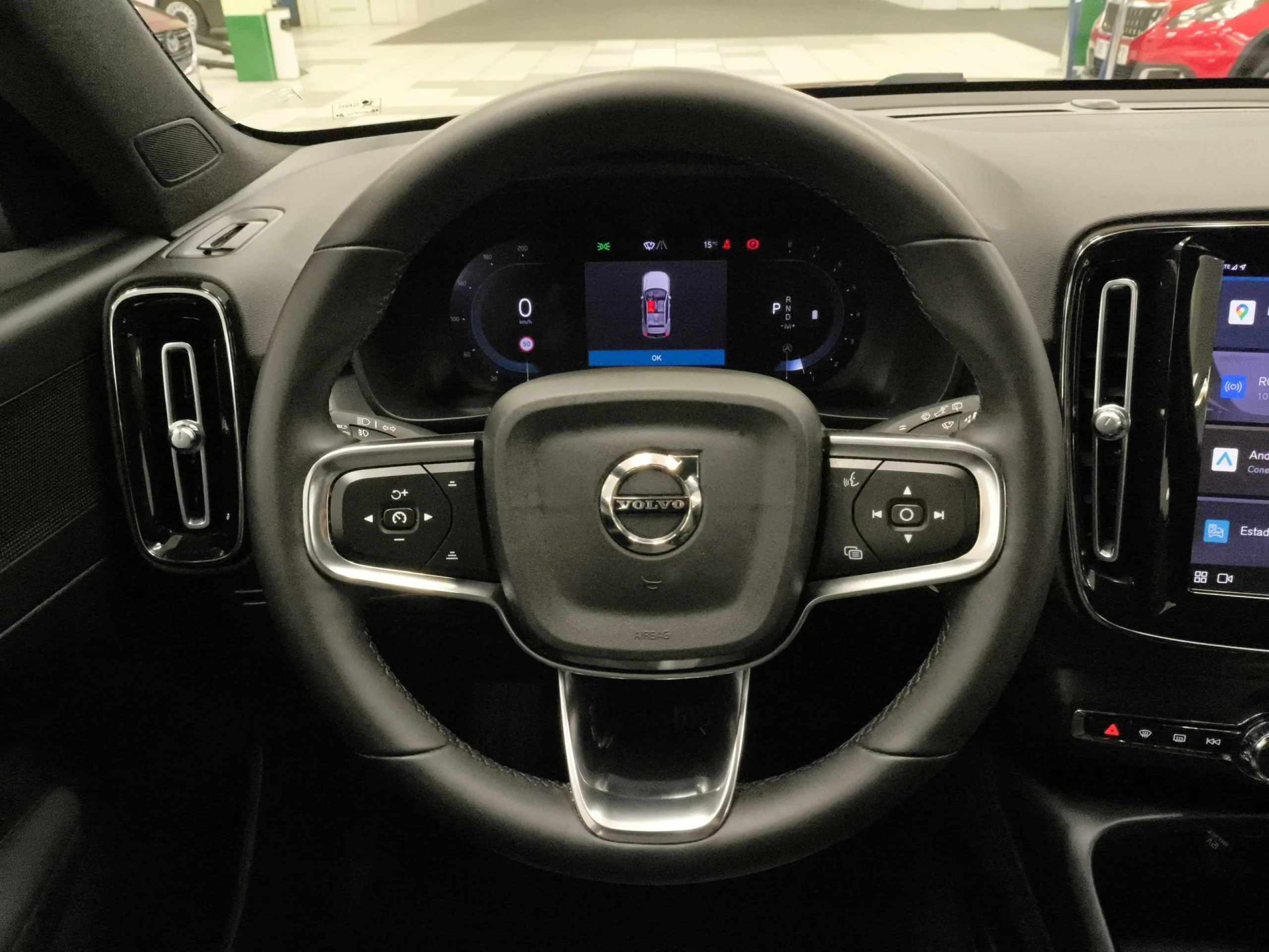 Volvo XC40 B3 G Core Dark Auto 120 kW (163 CV) - Foto 11