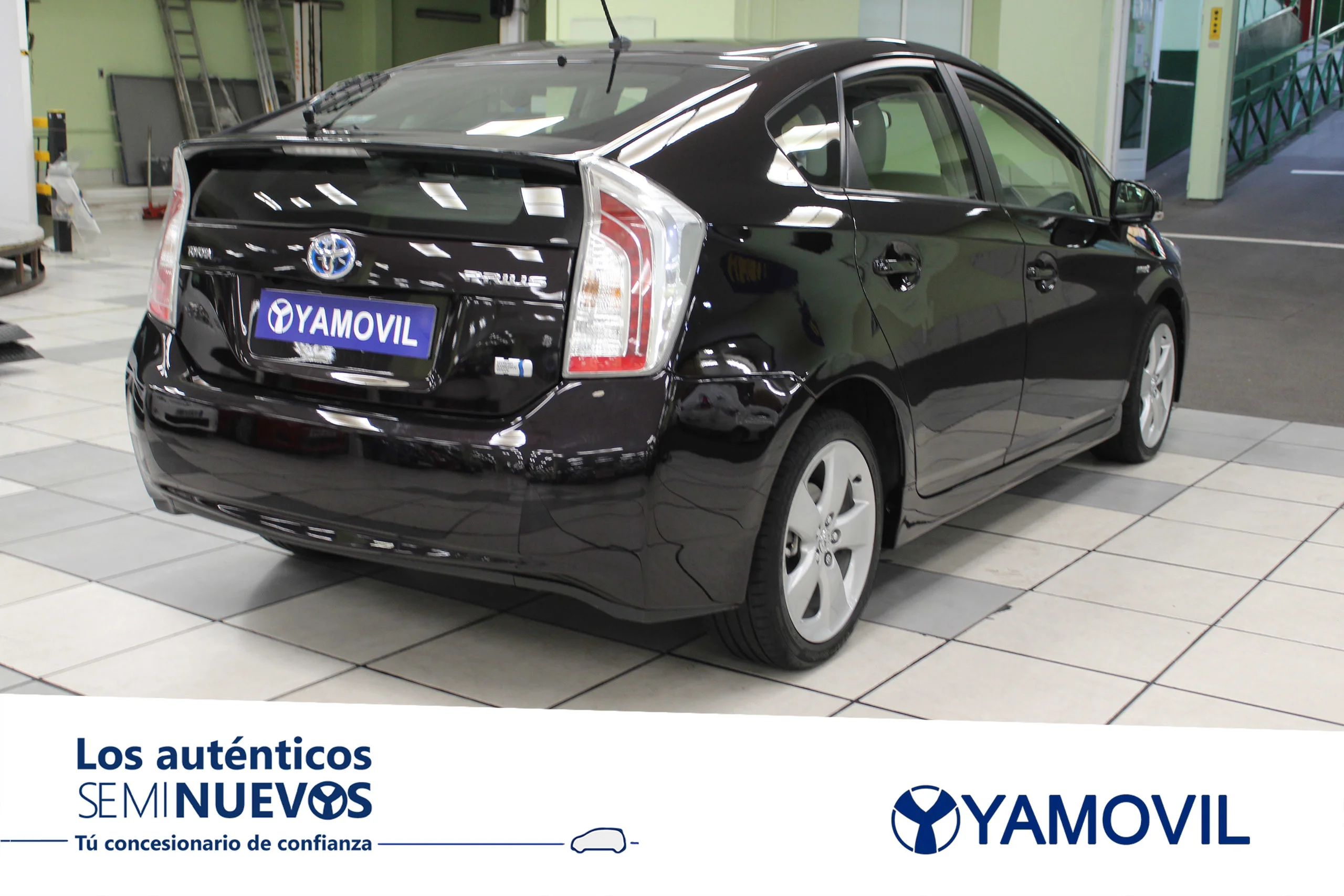 Toyota Prius 1.8 HSD Hibrido Executive 100 kW (136 CV) - Foto 4