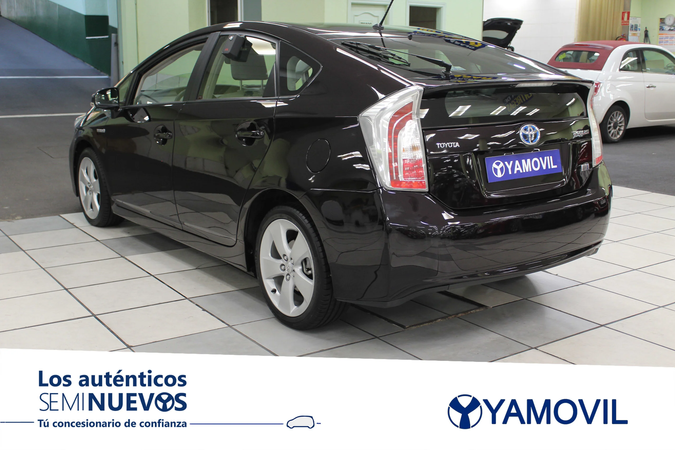 Toyota Prius 1.8 HSD Hibrido Executive 100 kW (136 CV) - Foto 6