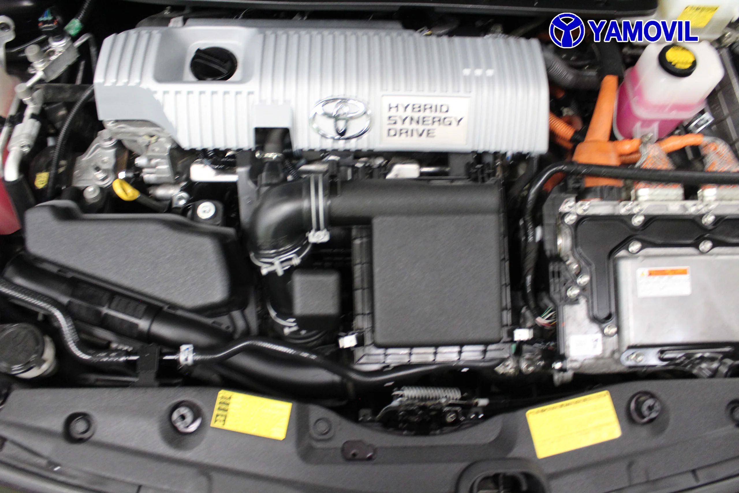 Toyota Prius 1.8 HSD Hibrido Executive 100 kW (136 CV) - Foto 8