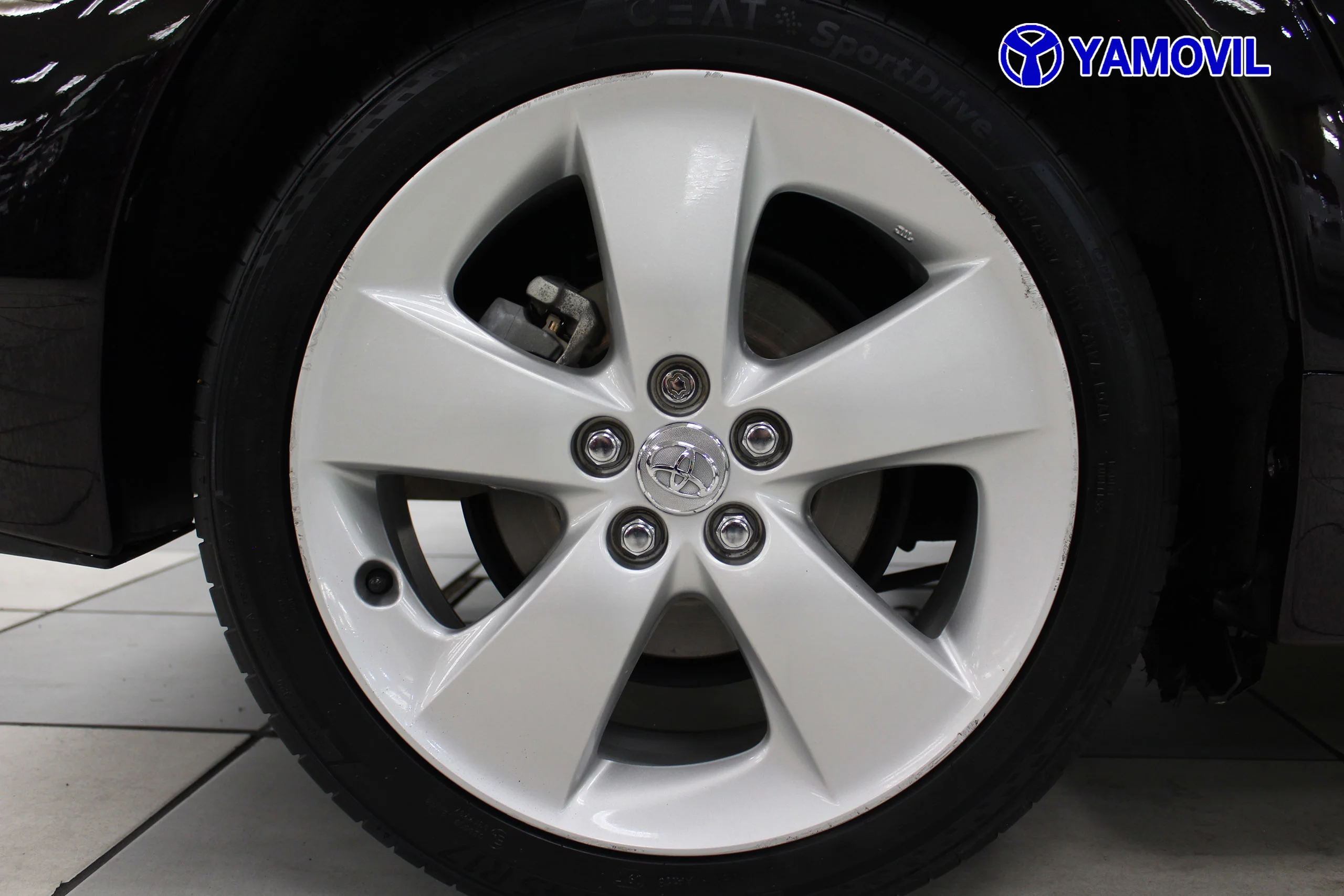 Toyota Prius 1.8 HSD Hibrido Executive 100 kW (136 CV) - Foto 10