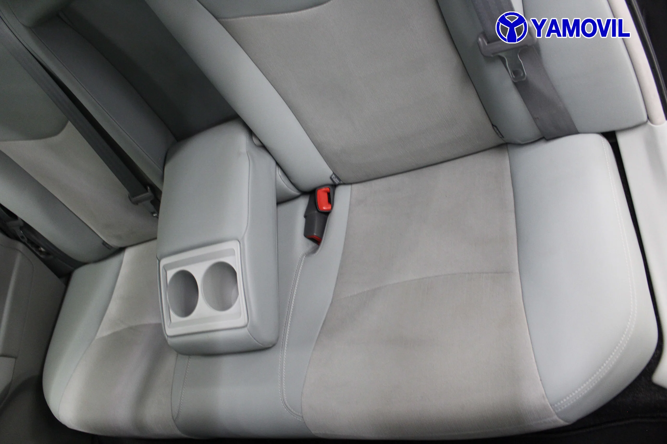 Toyota Prius 1.8 HSD Hibrido Executive 100 kW (136 CV) - Foto 16