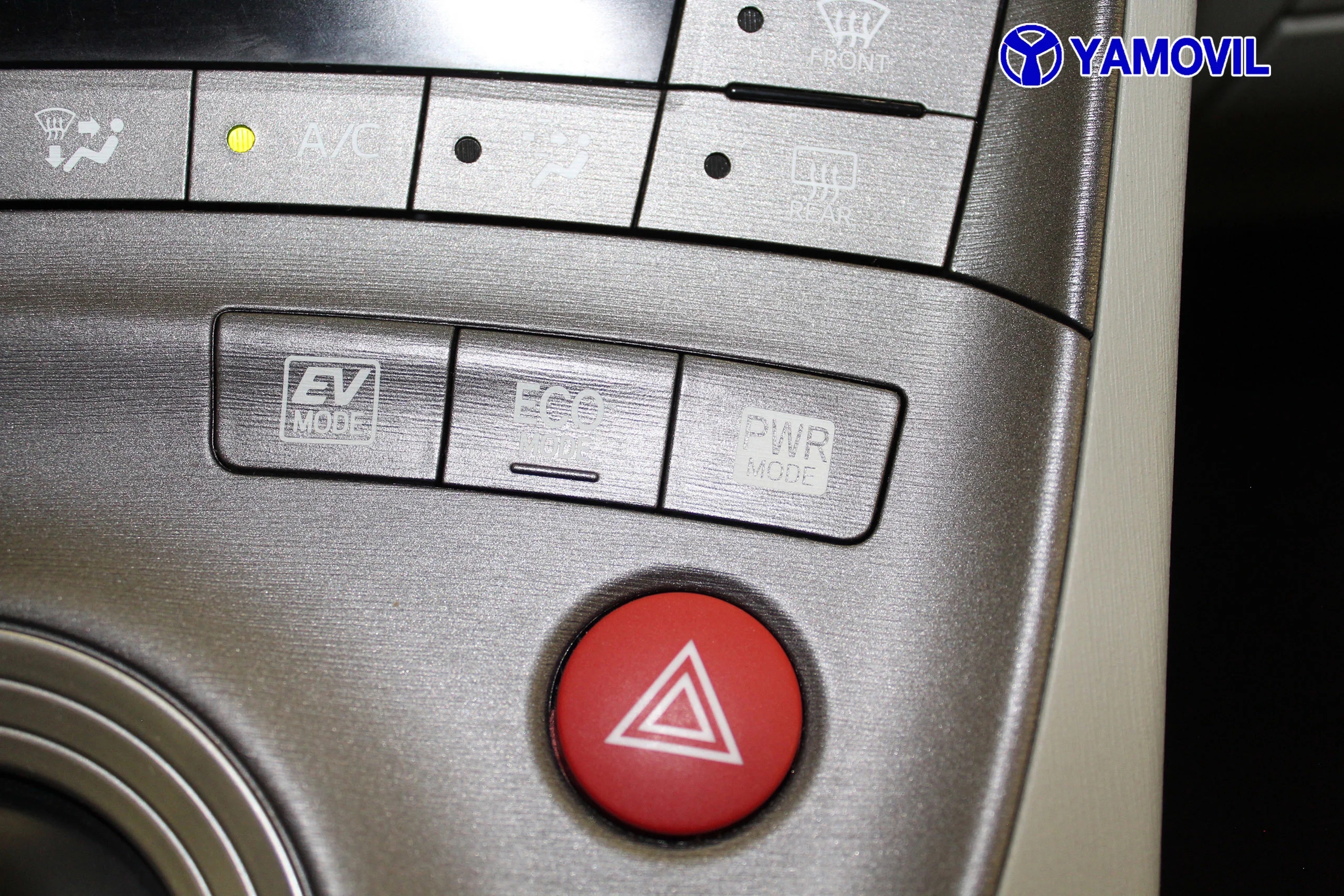 Toyota Prius 1.8 HSD Hibrido Executive 100 kW (136 CV) - Foto 29