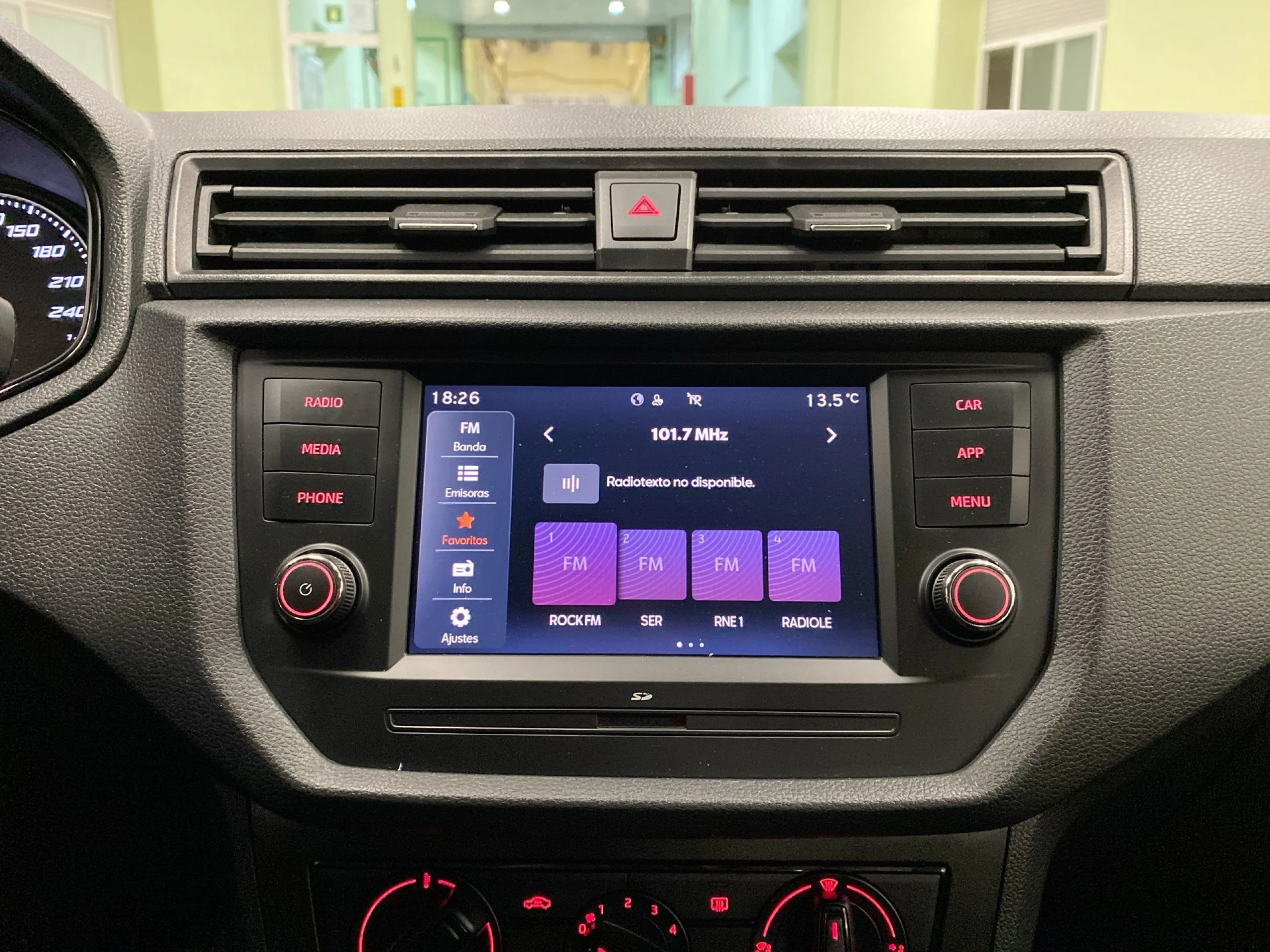 Seat Arona 1.0 TSI Ecomotive Reference 70 kW (95 CV) - Foto 13
