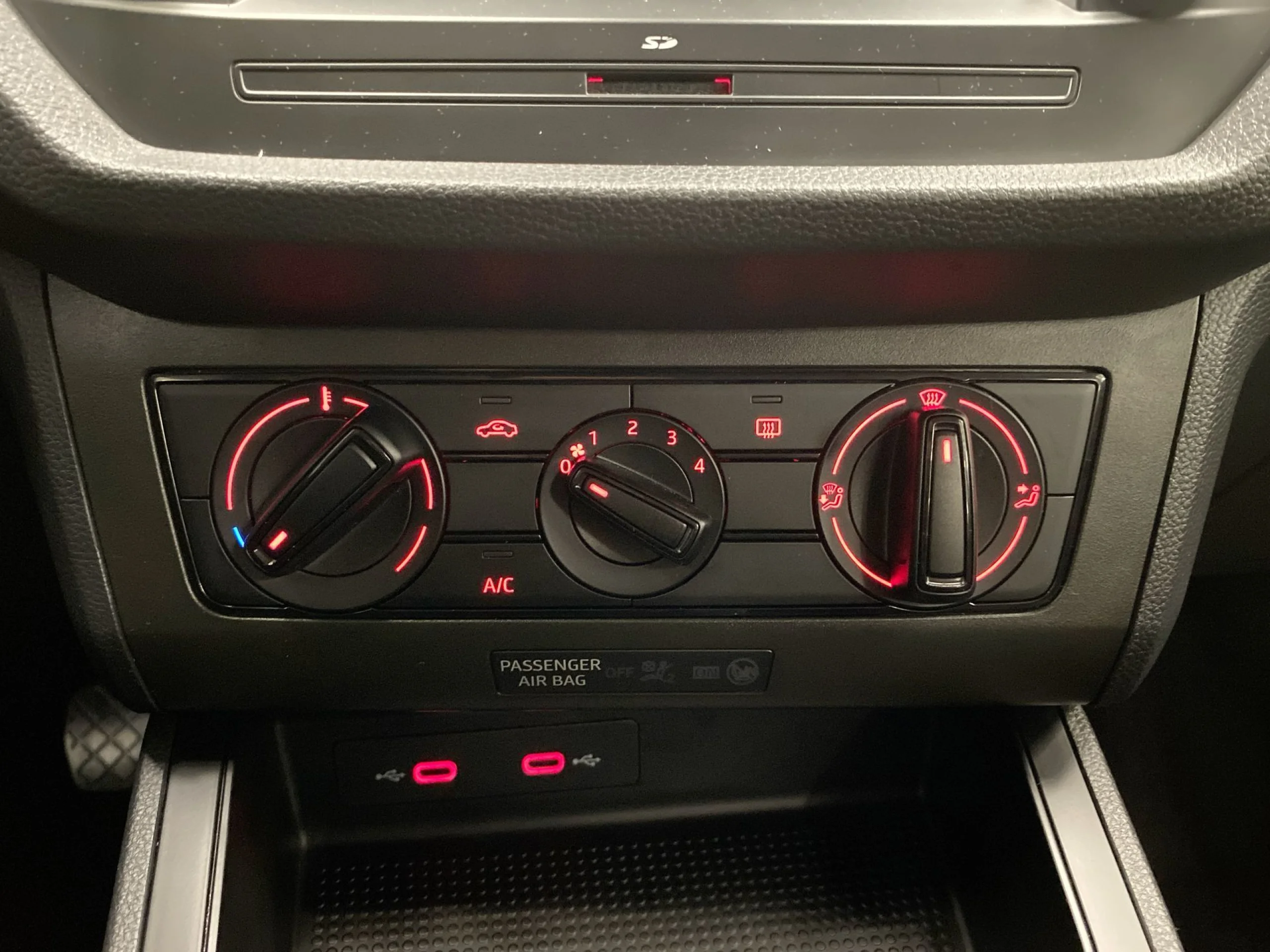 Seat Arona 1.0 TSI Ecomotive Reference 70 kW (95 CV) - Foto 15