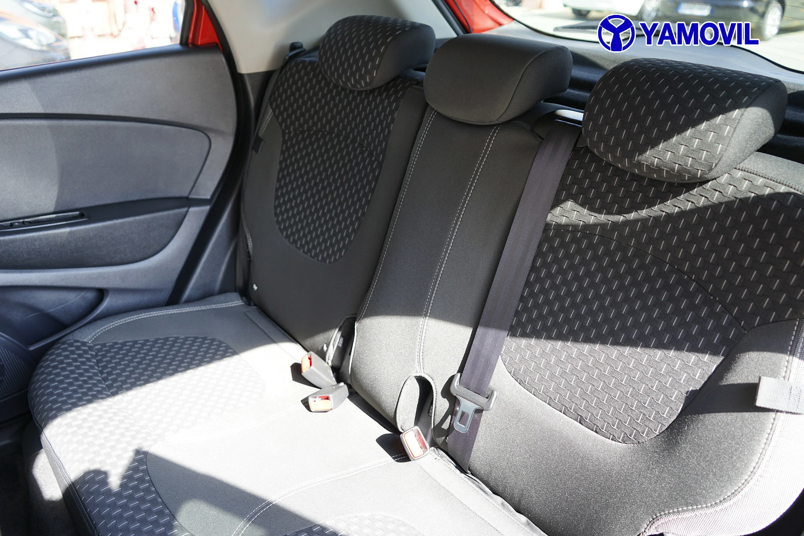 Renault Captur Zen TCe 66 kW (90 CV) - Foto 12