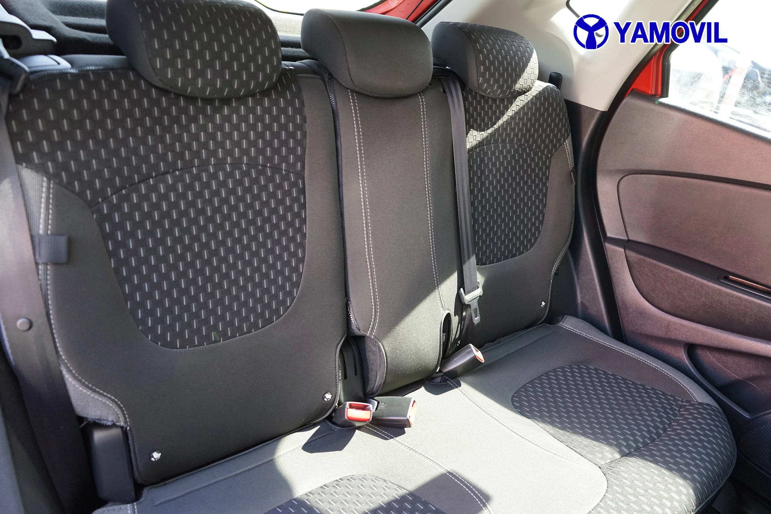 Renault Captur Zen TCe 66 kW (90 CV) - Foto 14