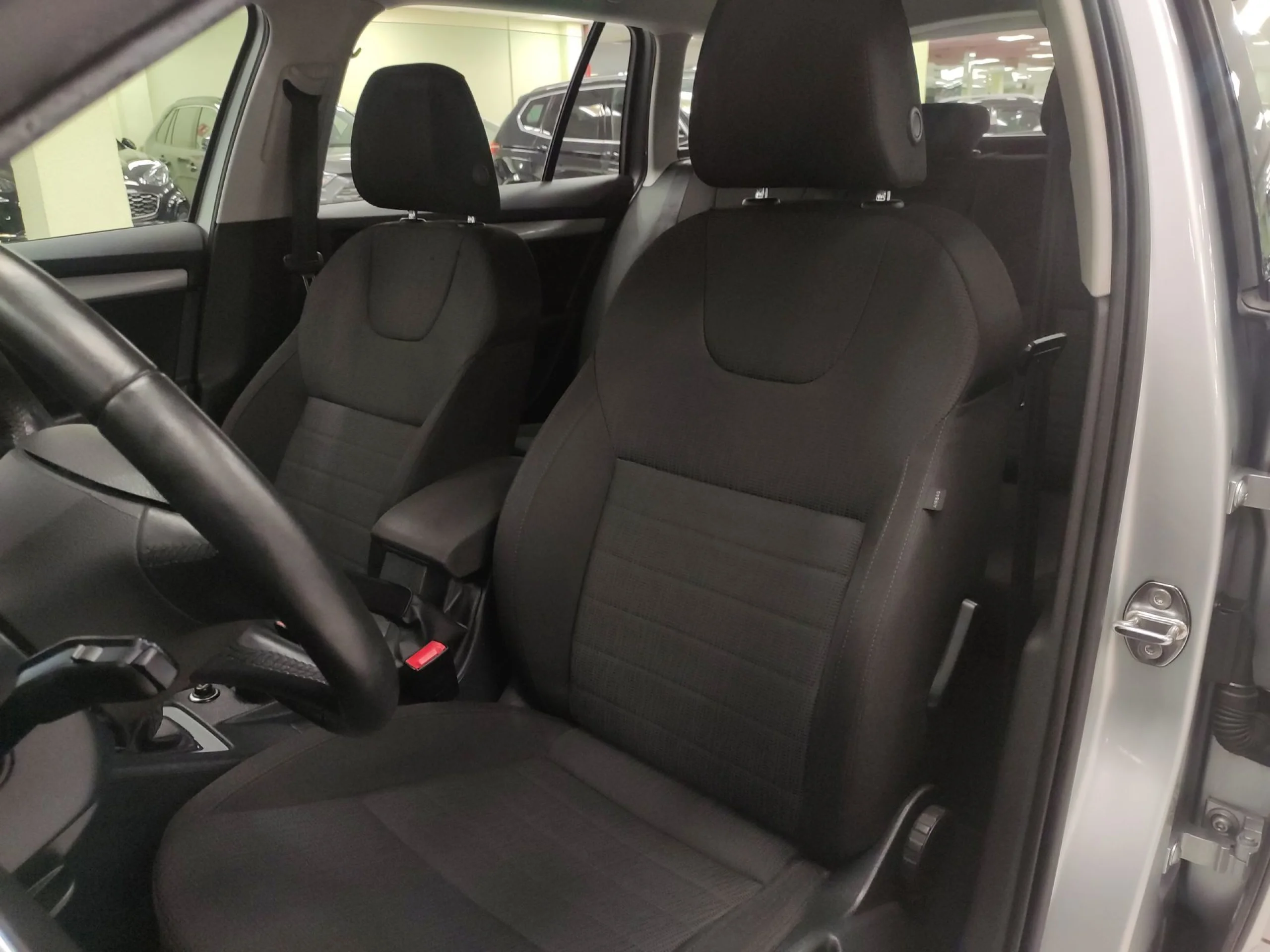 Skoda Octavia combi 2.0 TDI CR Elegance 110 kW (150 CV) - Foto 8