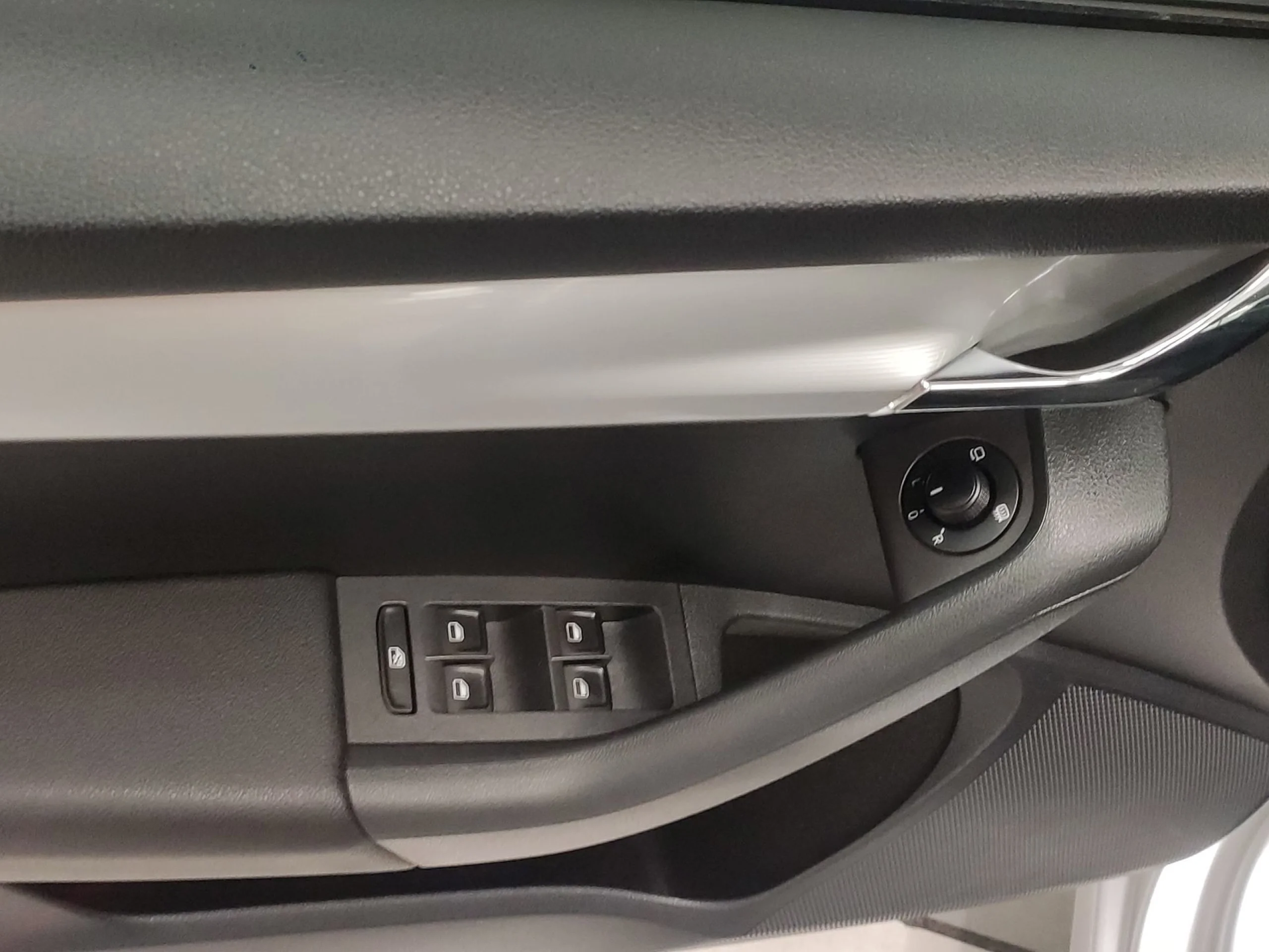 Skoda Octavia combi 2.0 TDI CR Elegance 110 kW (150 CV) - Foto 10