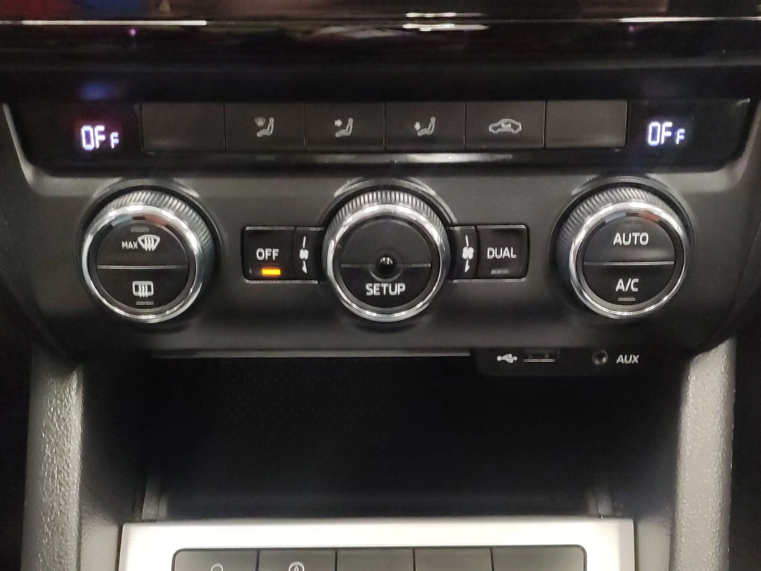 Skoda Octavia combi 2.0 TDI CR Elegance 110 kW (150 CV) - Foto 15