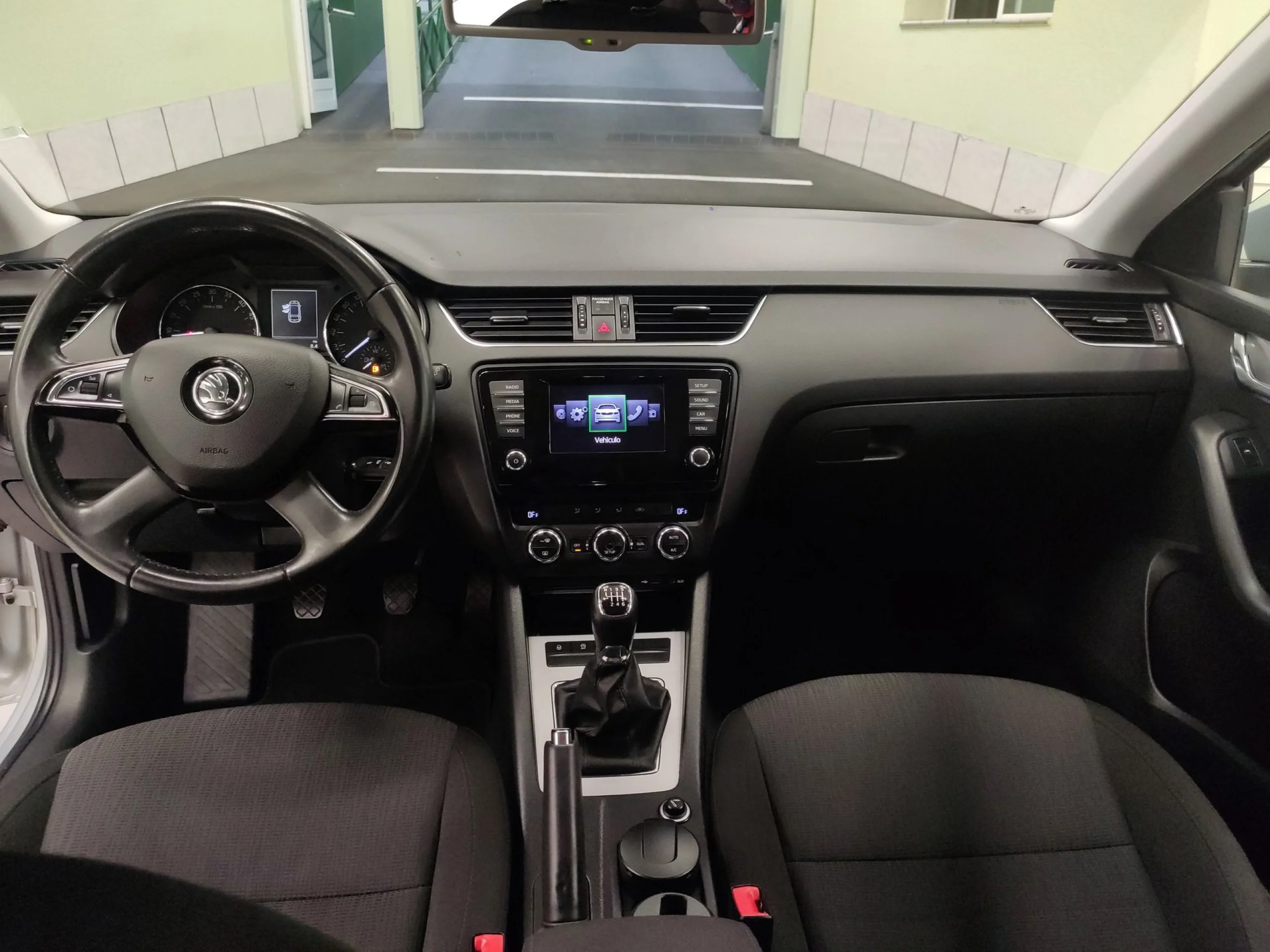 Skoda Octavia combi 2.0 TDI CR Elegance 110 kW (150 CV) - Foto 17