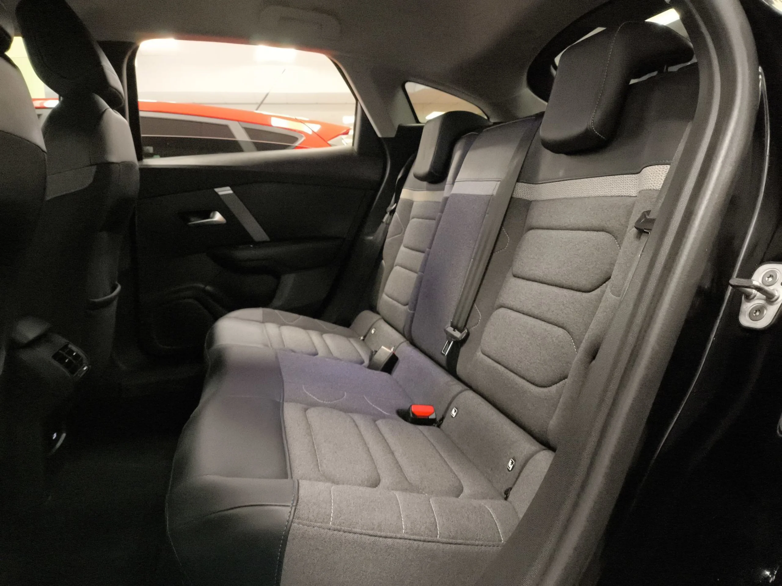 Citroen C4 BlueHDi 110 SANDS Feel Pack 81 kW (110 CV) - Foto 19