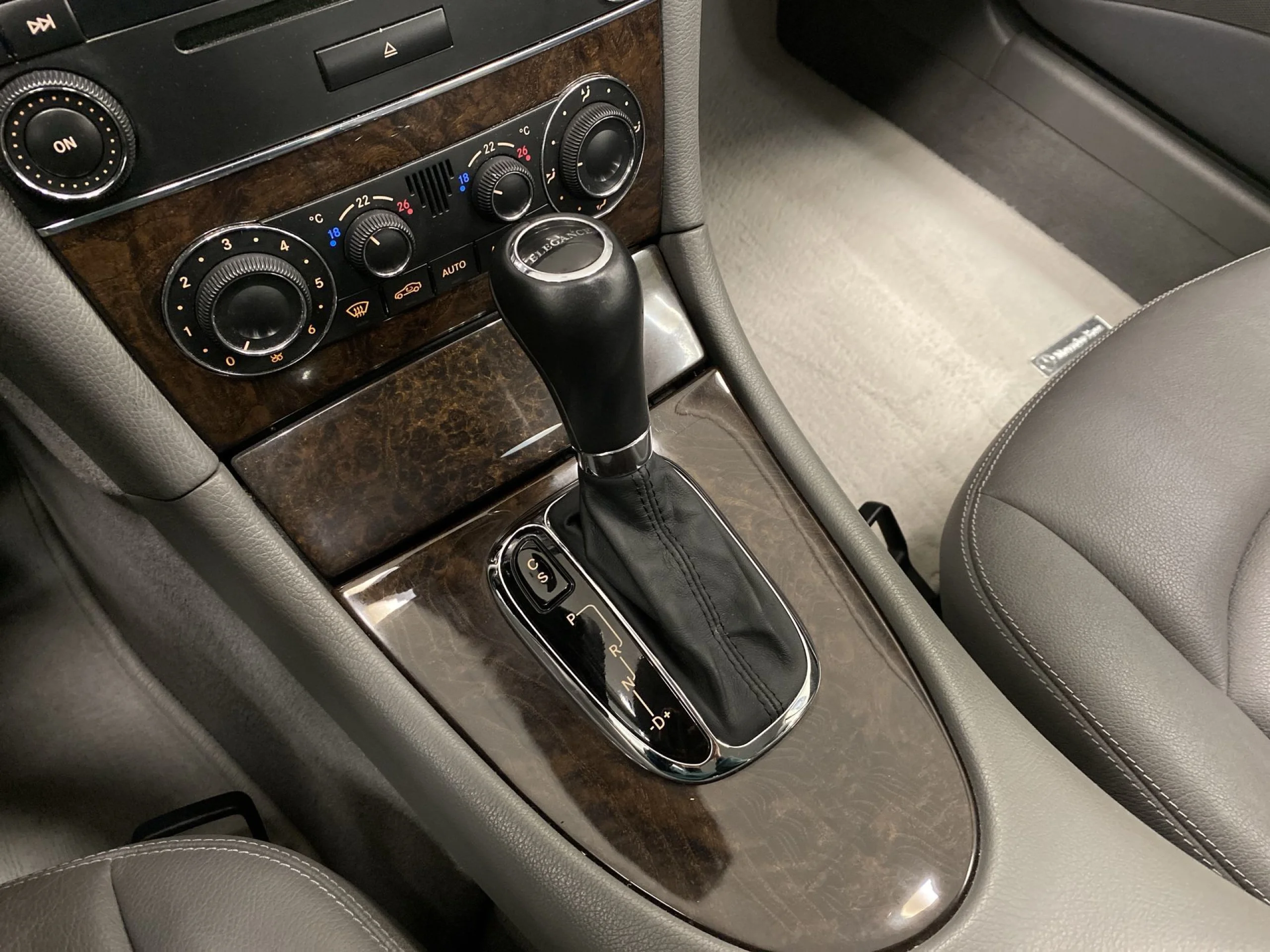 Mercedes-Benz Clase CLK CLK 320 CDI Elegance 165 kW (224 CV) - Foto 15