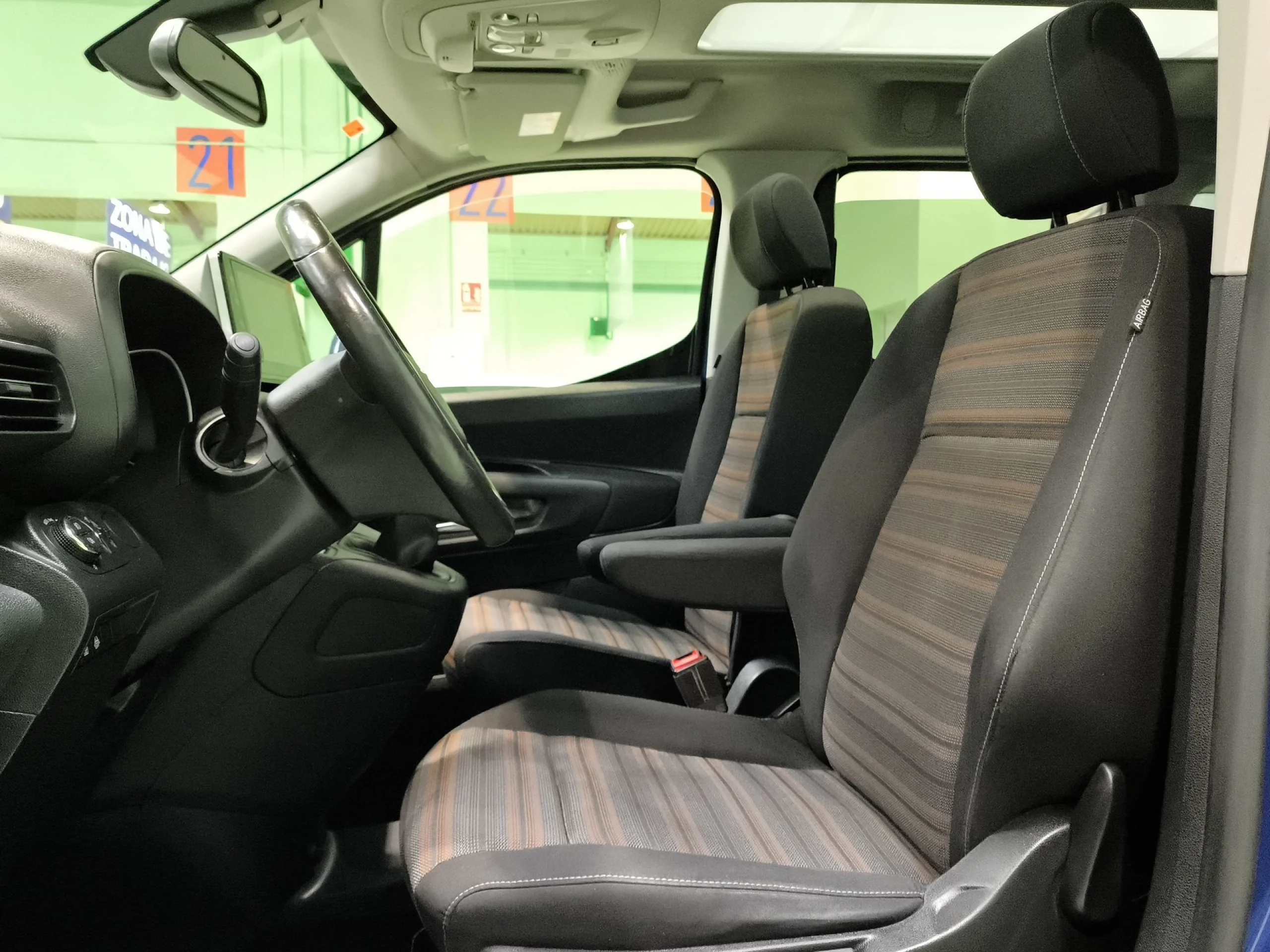Opel Combo life 1.5TD SANDS Innovation 75 kW (100 CV) - Foto 8