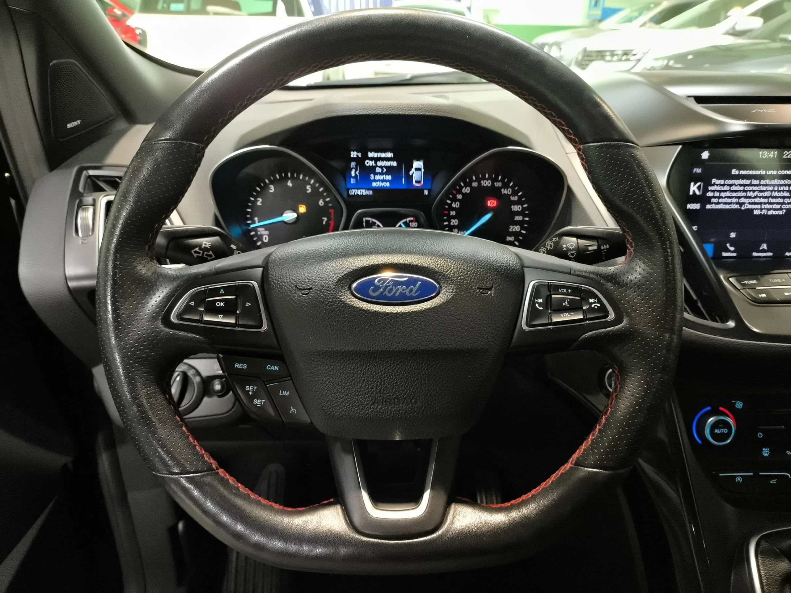 Ford Kuga 1.5 EcoBoost ST-Line Limited Edition 4x2 110 kW (150 CV) - Foto 14