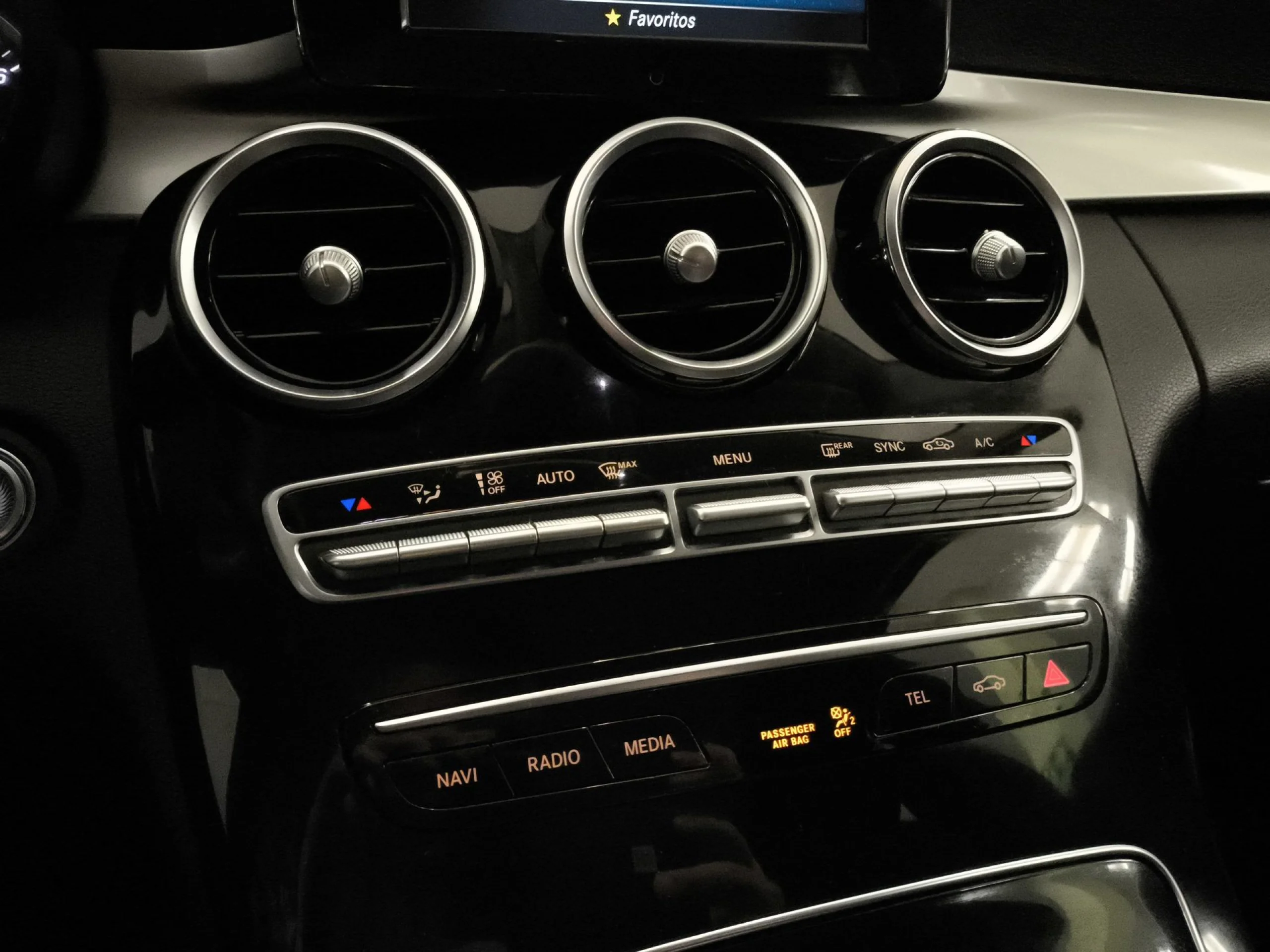 Mercedes-Benz Clase C C Estate 200 135 kW (184 CV) - Foto 18