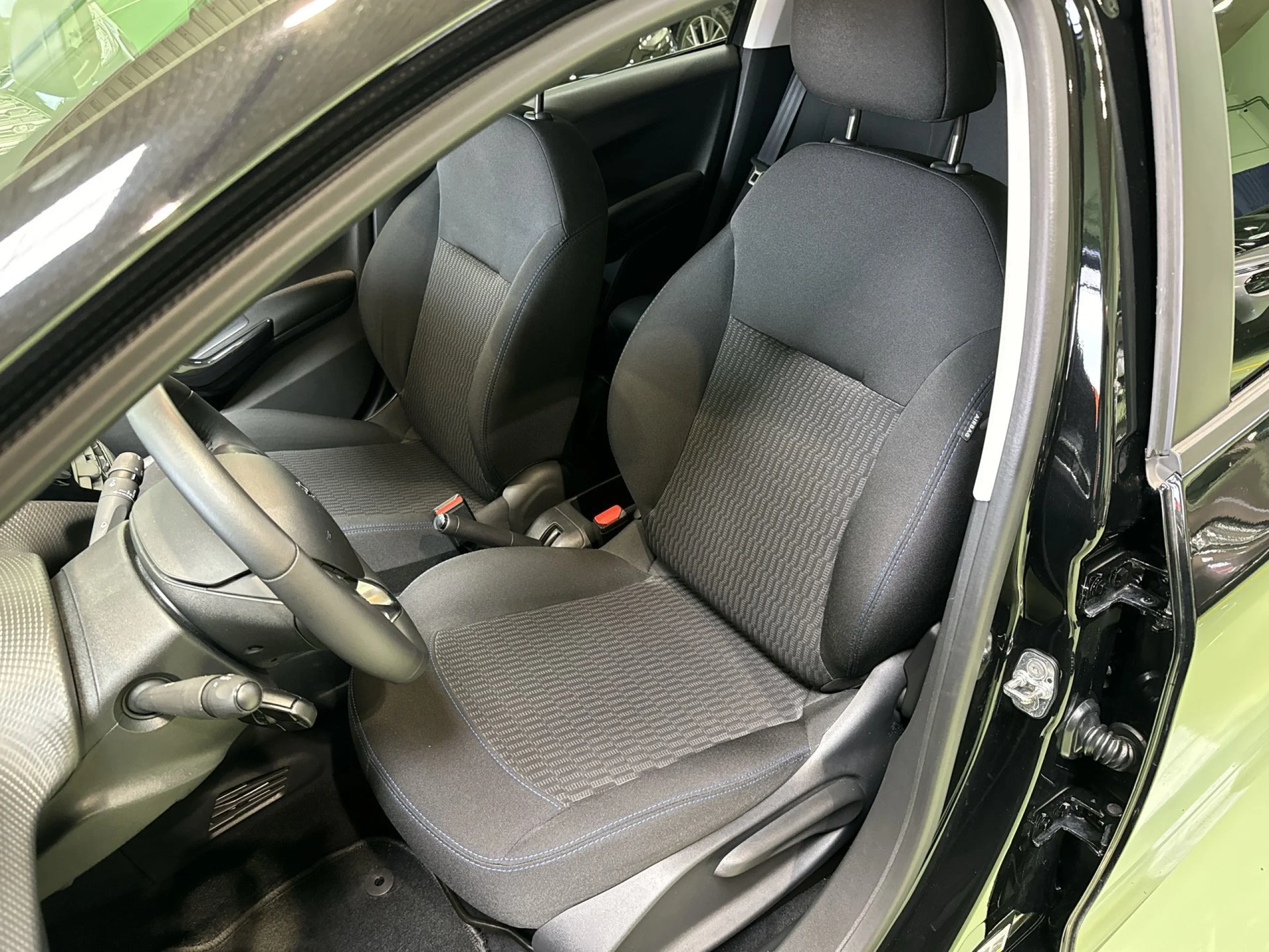 Peugeot 208 PureTech Signature 60 kW (82 CV) - Foto 8