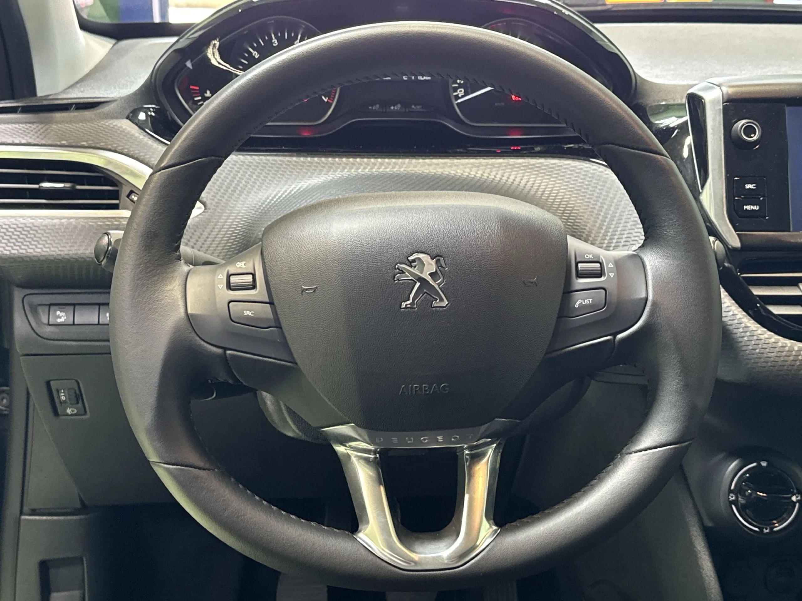 Peugeot 208 PureTech Signature 60 kW (82 CV) - Foto 11