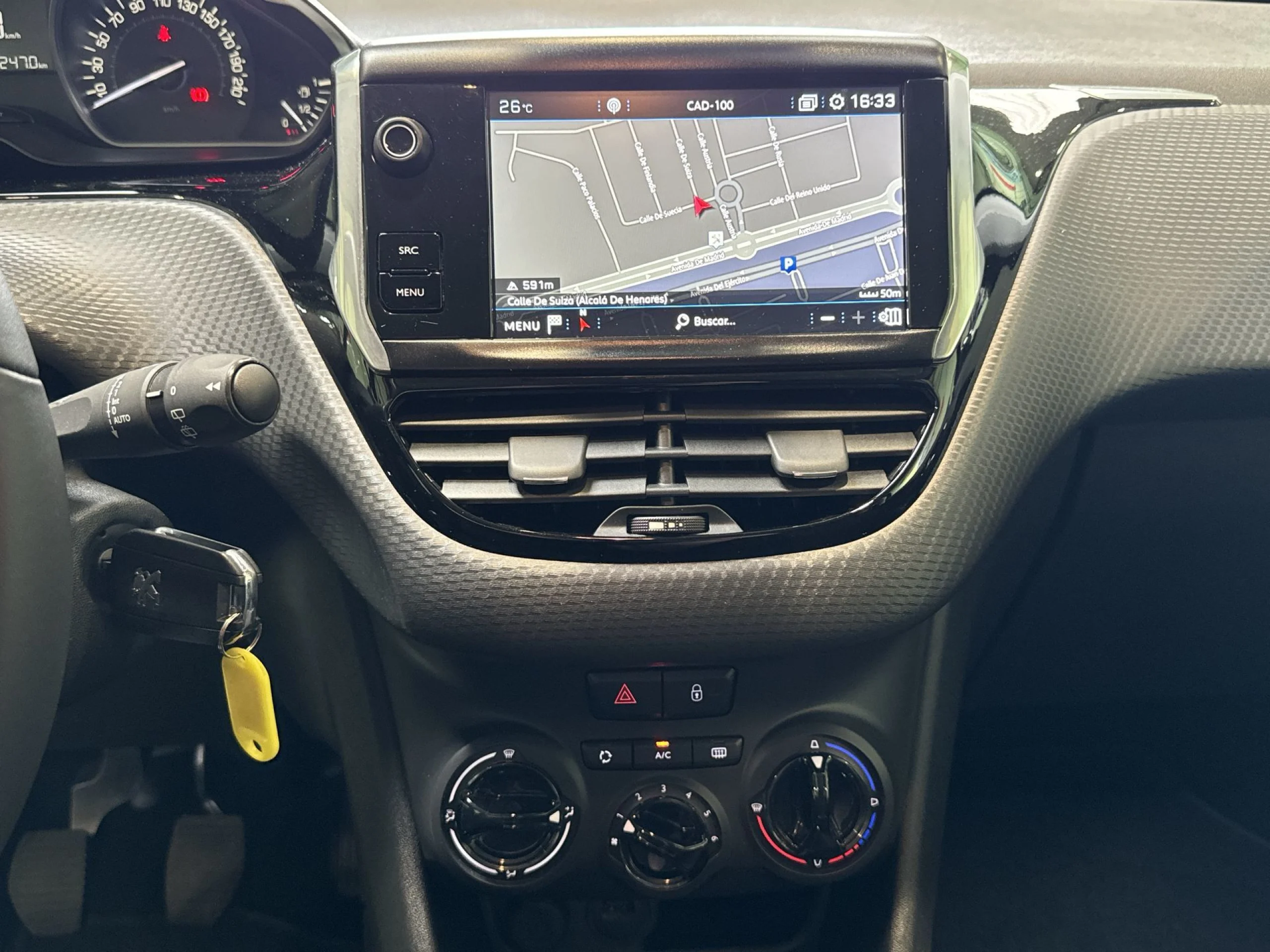 Peugeot 208 PureTech Signature 60 kW (82 CV) - Foto 18