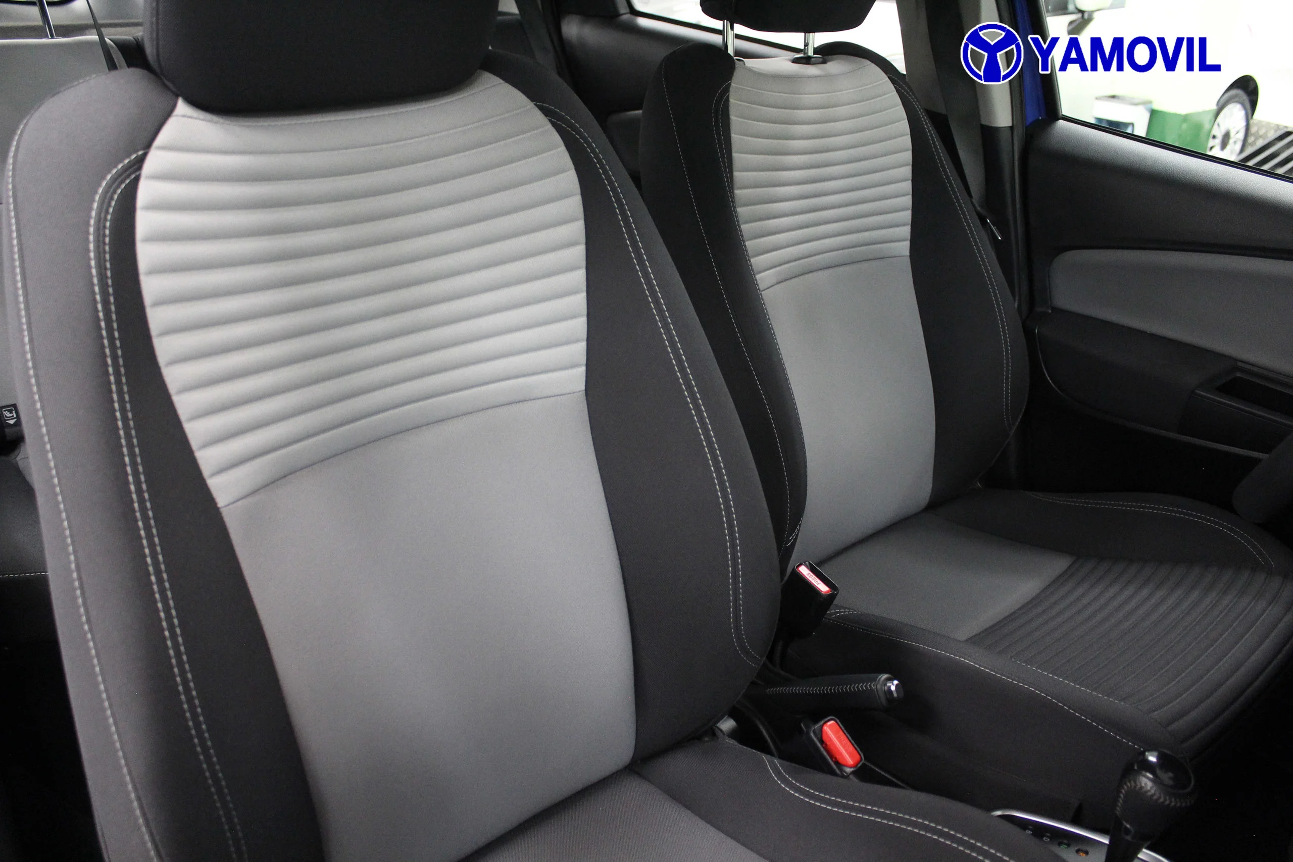 Toyota Yaris 1.5 Hybrid Active 74 kW (100 CV) - Foto 15