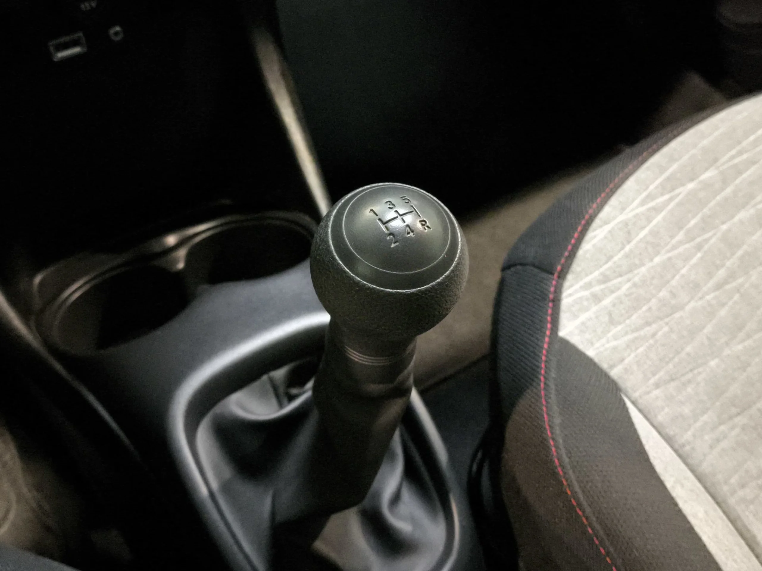 Citroen C1 PureTech 82 Furio 60 kW (82 CV) - Foto 23