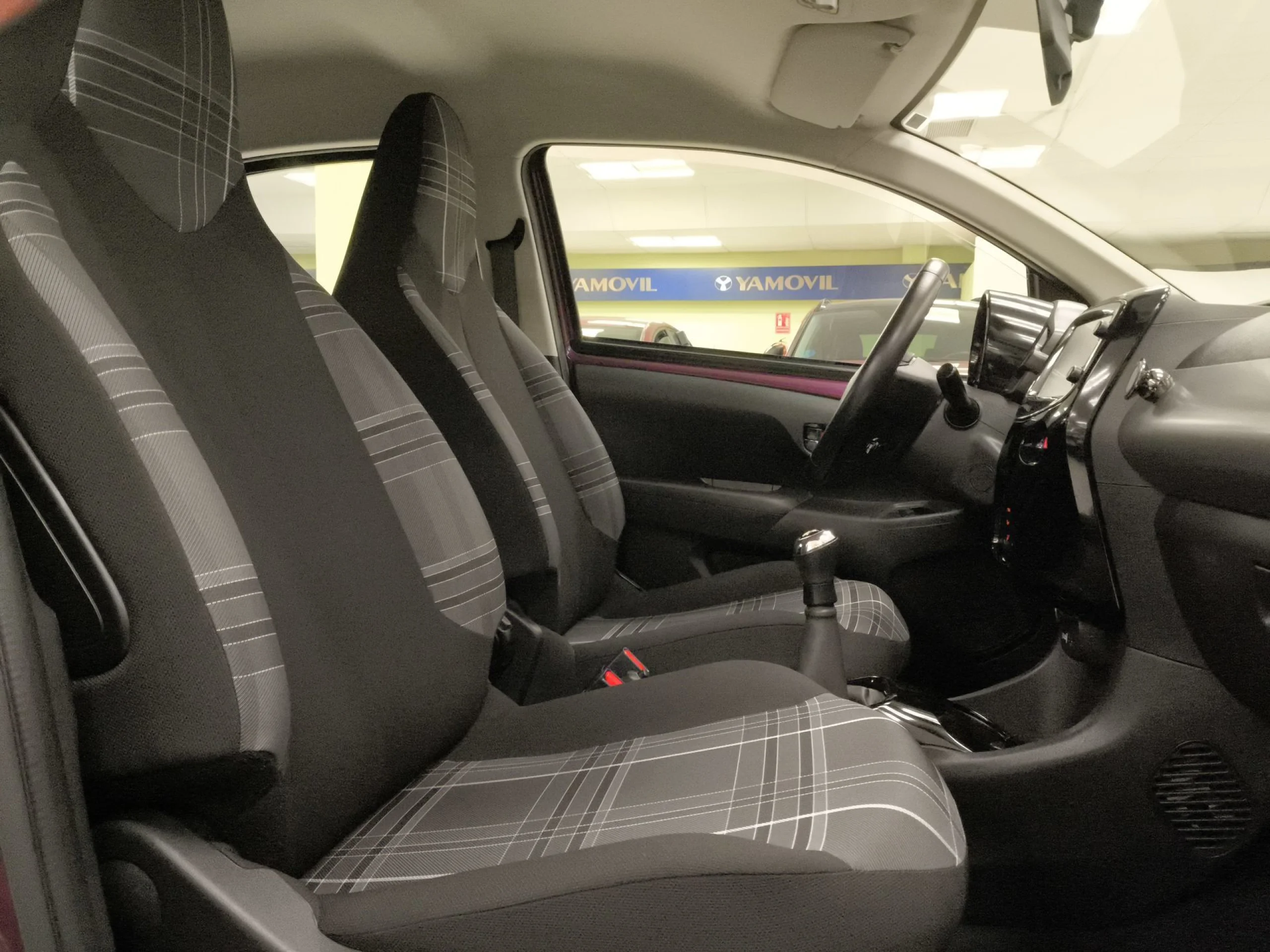 Peugeot 108 1.2 PureTech Allure 60 kW (82 CV) - Foto 20