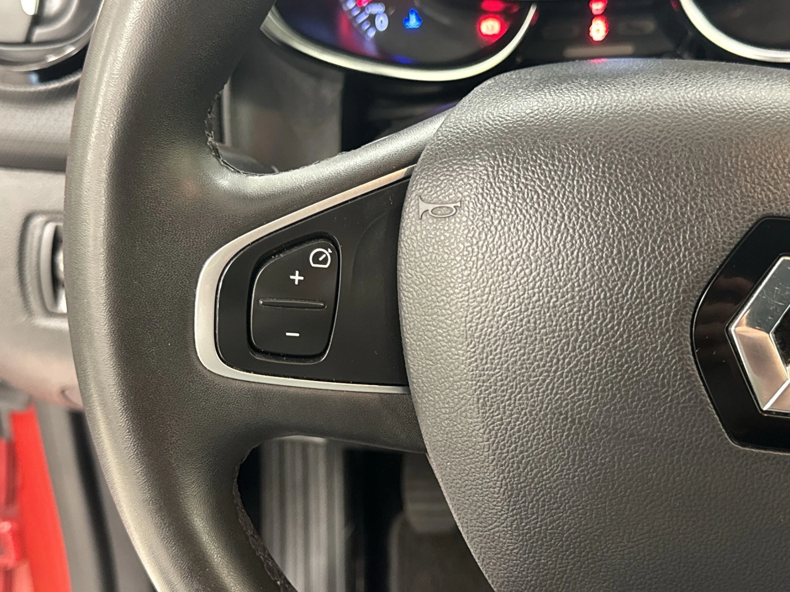 Renault Clio Limited Energy TCe 66 kW (90 CV) - Foto 15