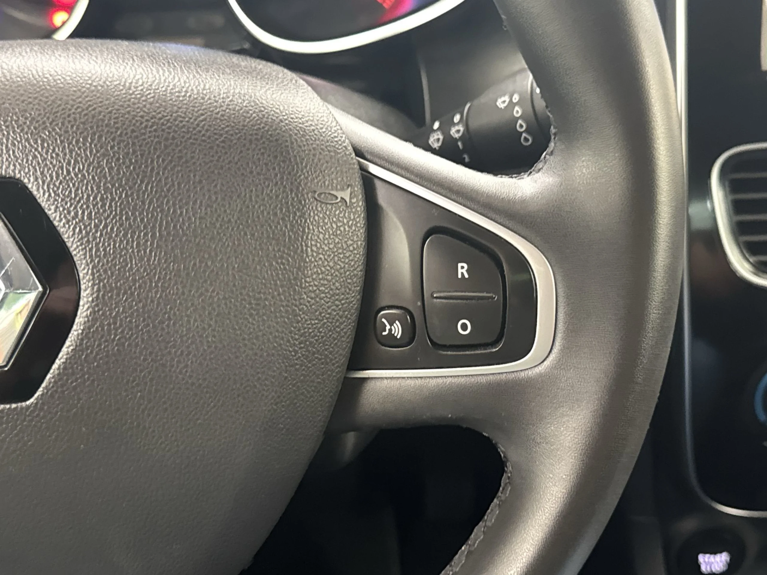 Renault Clio Limited Energy TCe 66 kW (90 CV) - Foto 16