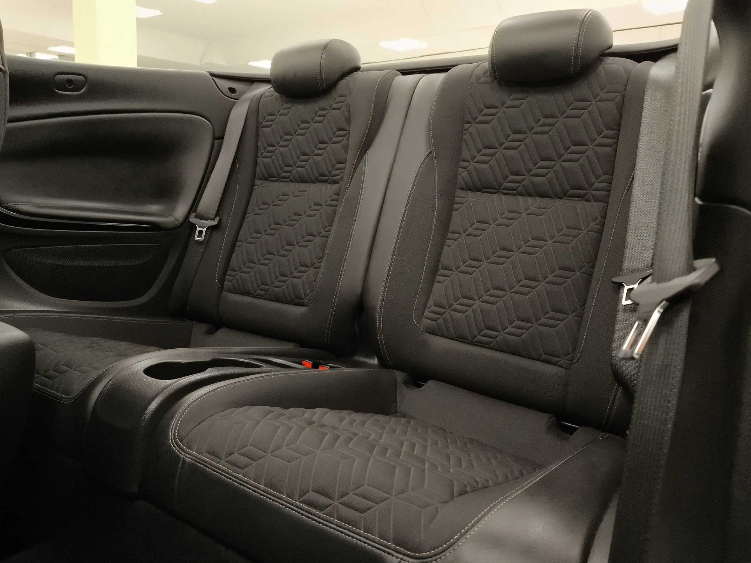 Opel Cabrio 1.4 Turbo SANDS Excellence 103 kW (140 CV) - Foto 22