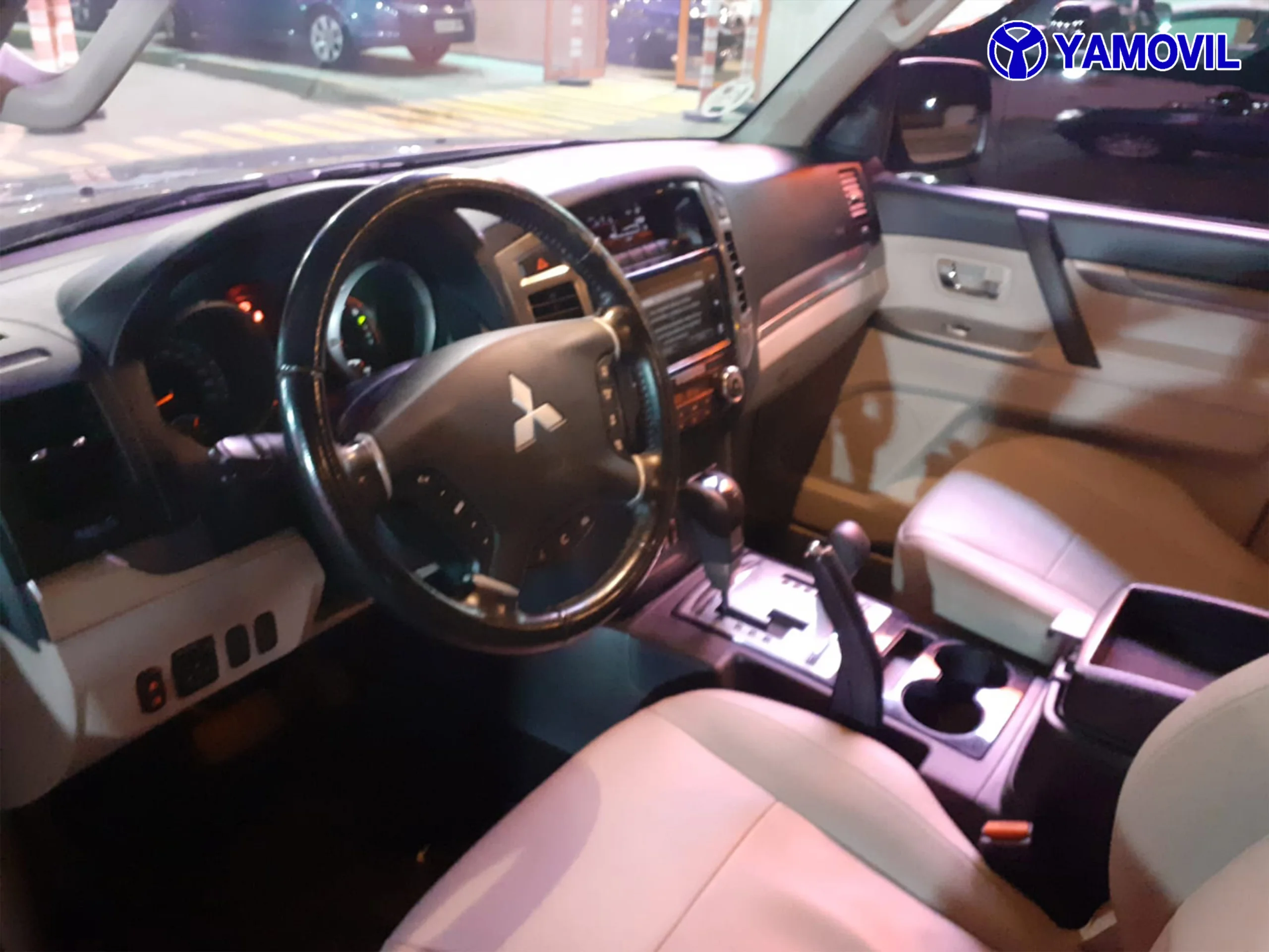 Mitsubishi Montero 3.2 DI-D KAITEKI 7PLZ 5P - Foto 3