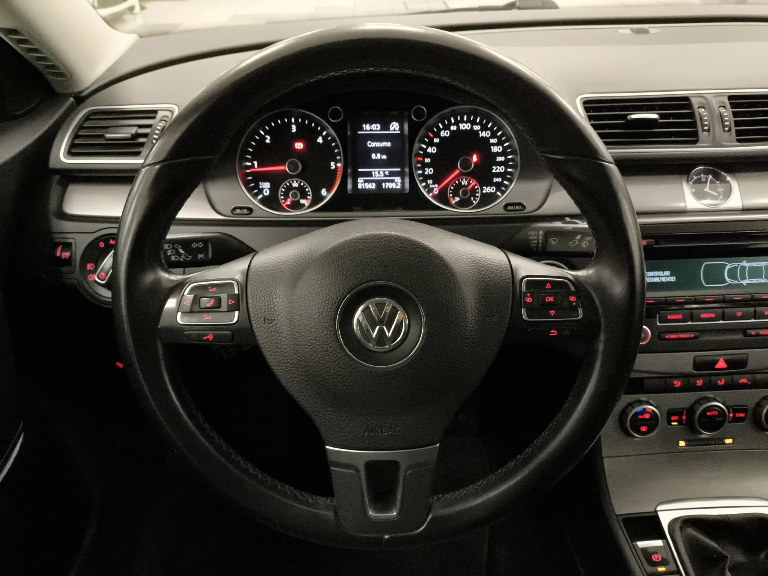 Volkswagen Passat Advance 2.0 TDI BMT 103 kW (140 CV) - Foto 11