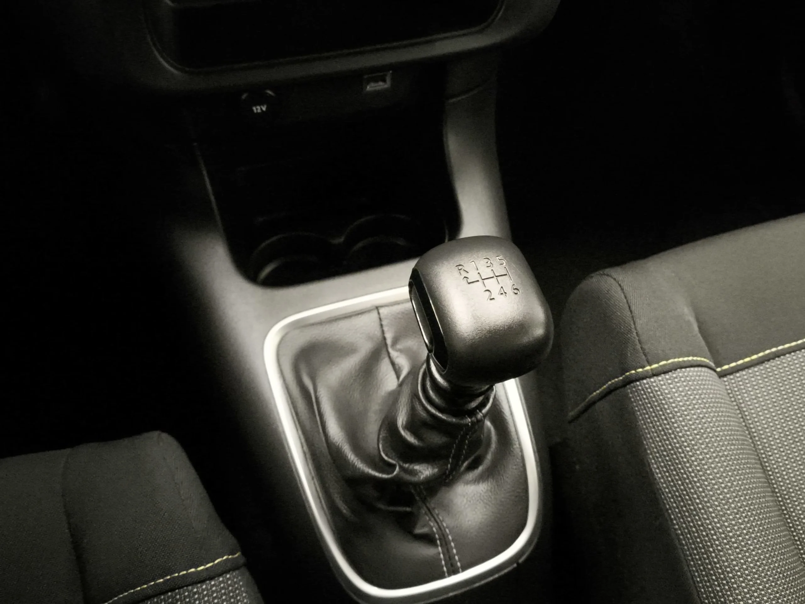 Citroen C3 PureTech 110 SANDS Feel Pack  81 kW (110 CV) - Foto 16