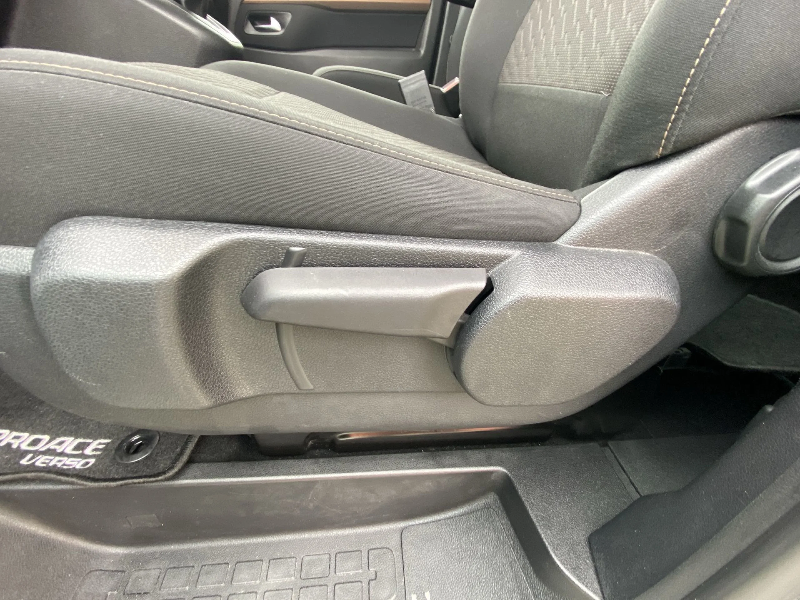 Toyota Proace verso Combi 2.0D Family Advance Pack 110 kW (150 CV) - Foto 9