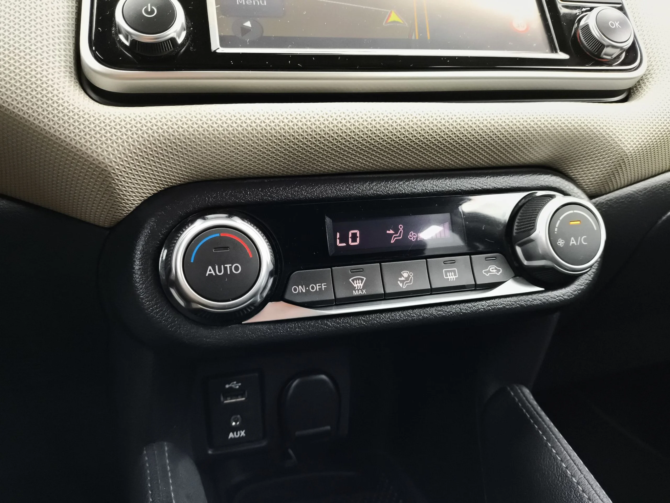Nissan Micra IG-T SANDS N-Connecta 66 kW (90 CV) - Foto 15
