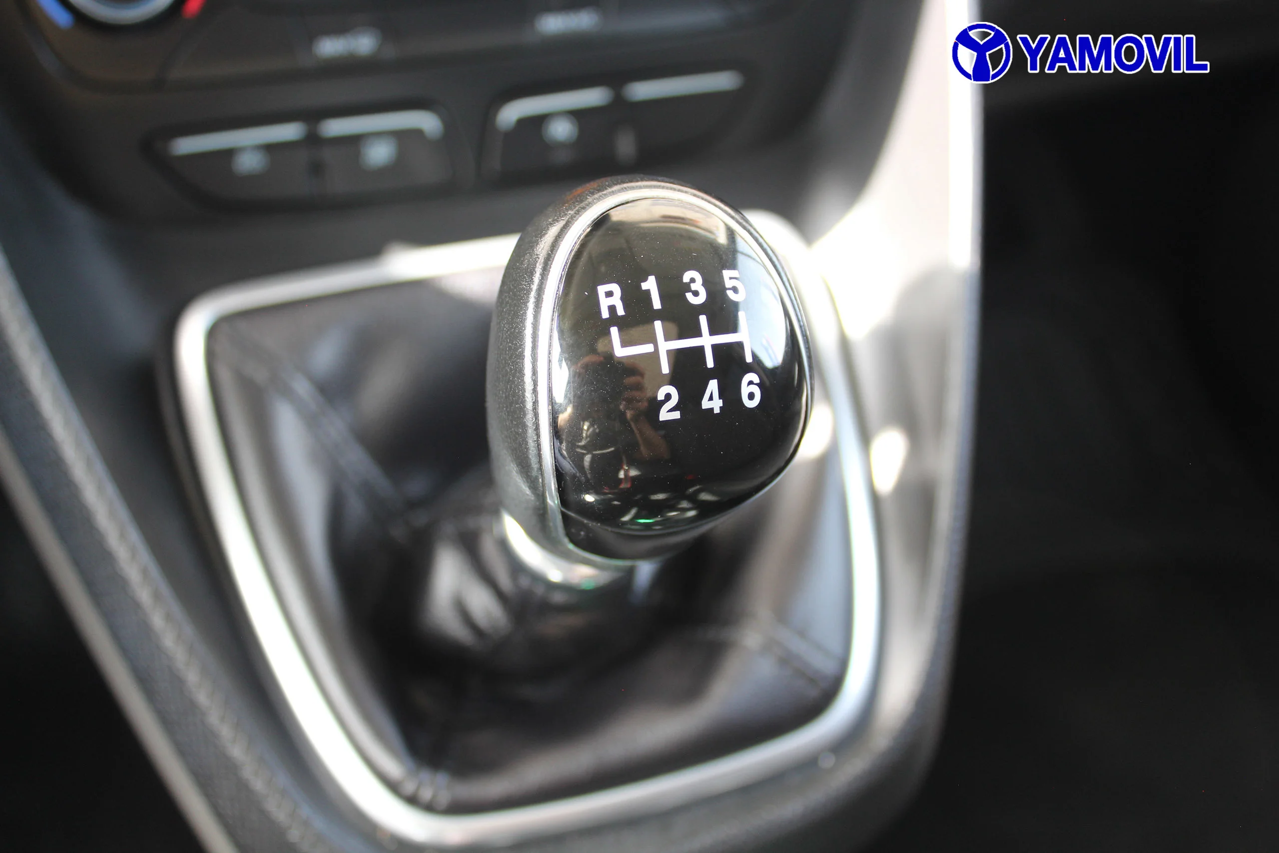 Ford Grand tourneo connect 1.5 TDCi Titanium 88 kW (120 CV) - Foto 28