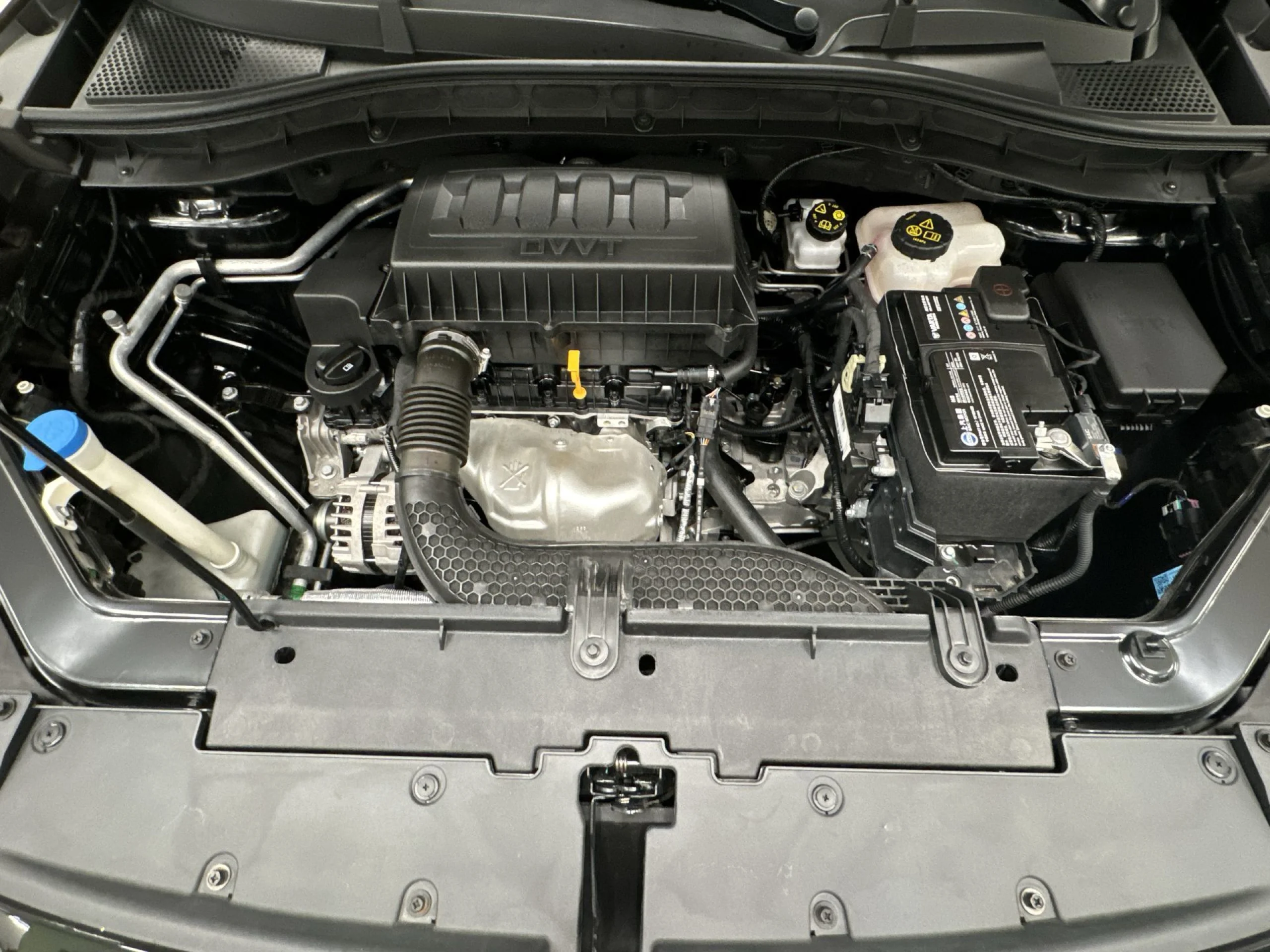 MG ZS 1.5 Comfort 78 kW (106 CV) - Foto 21