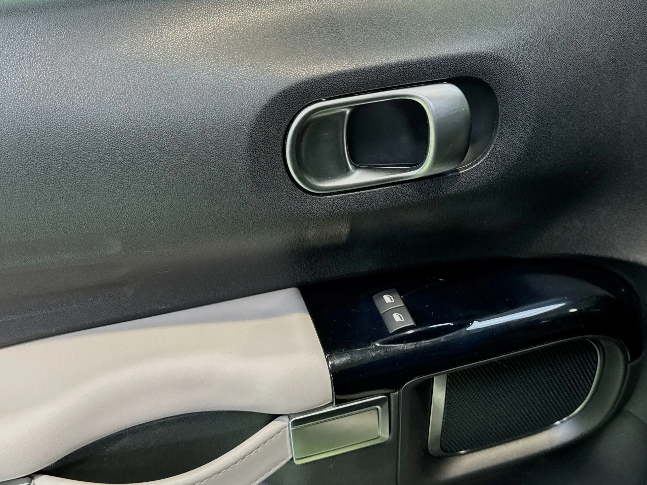 Citroen C4 Cactus PureTech 110 SANDS Shine EAT6 81 kW (110 CV) - Foto 10