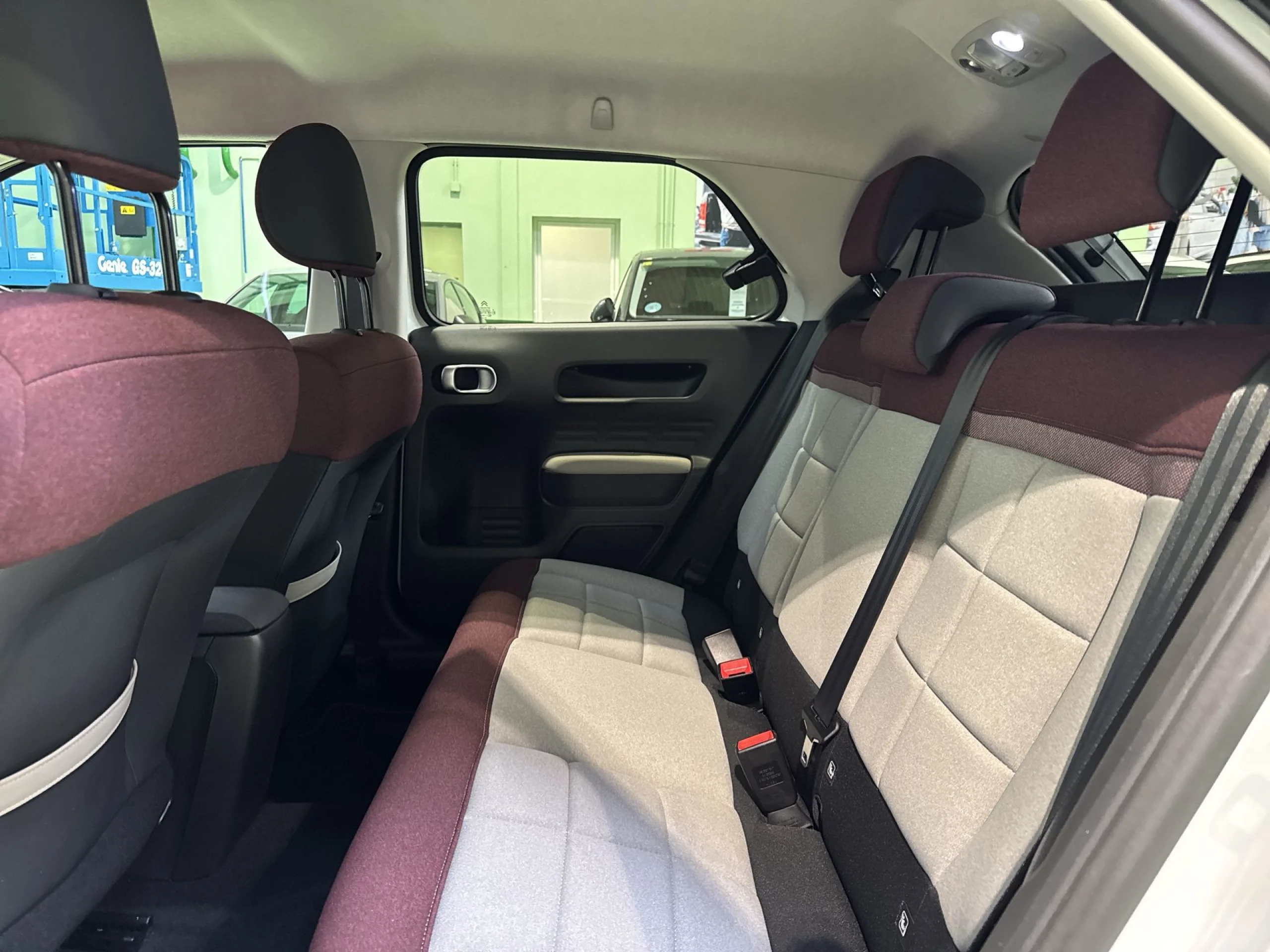 Citroen C4 Cactus PureTech 110 SANDS Shine EAT6 81 kW (110 CV) - Foto 22