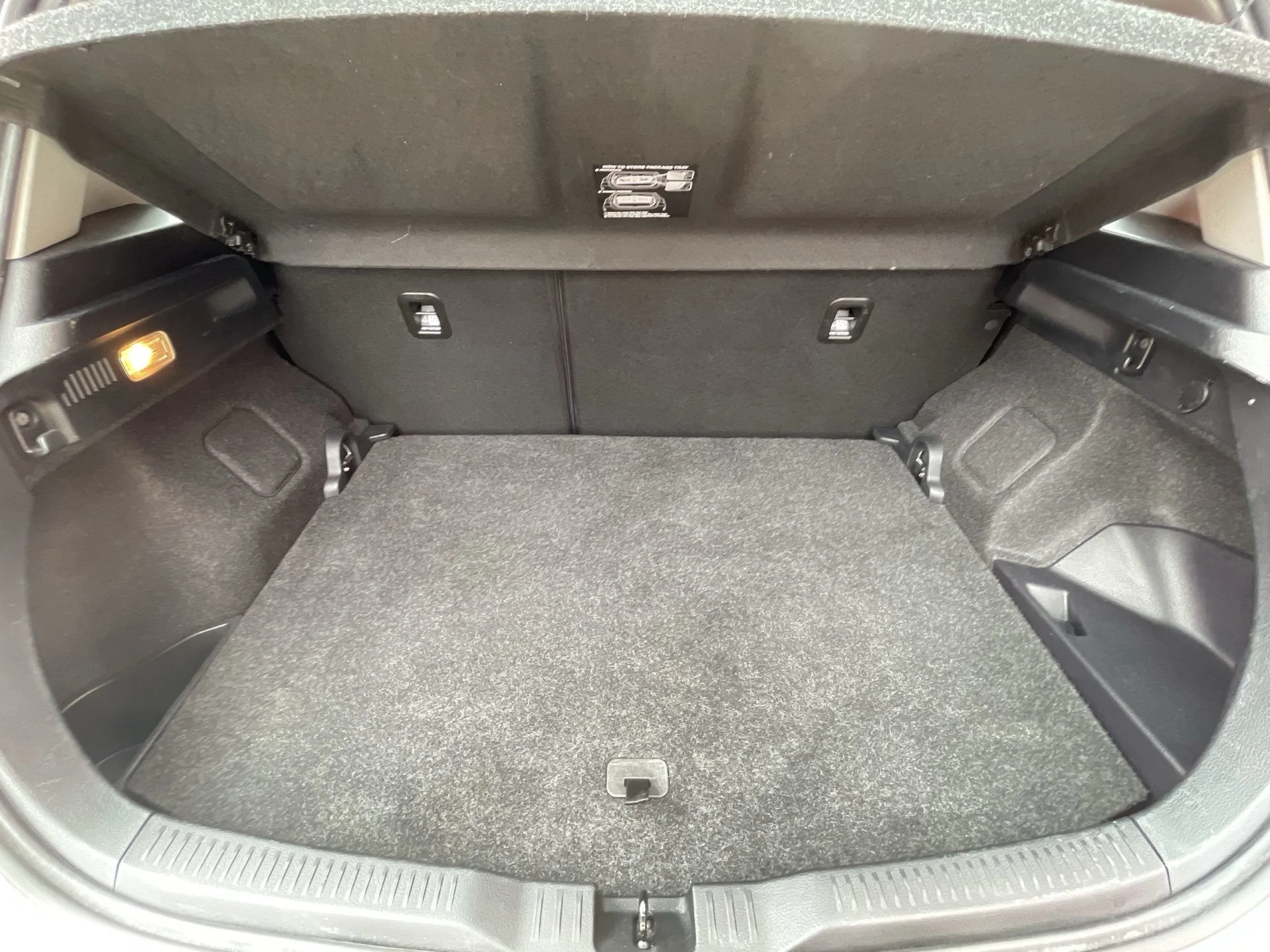 Toyota Auris Hybrid Advance 100 kW (136 CV) - Foto 19