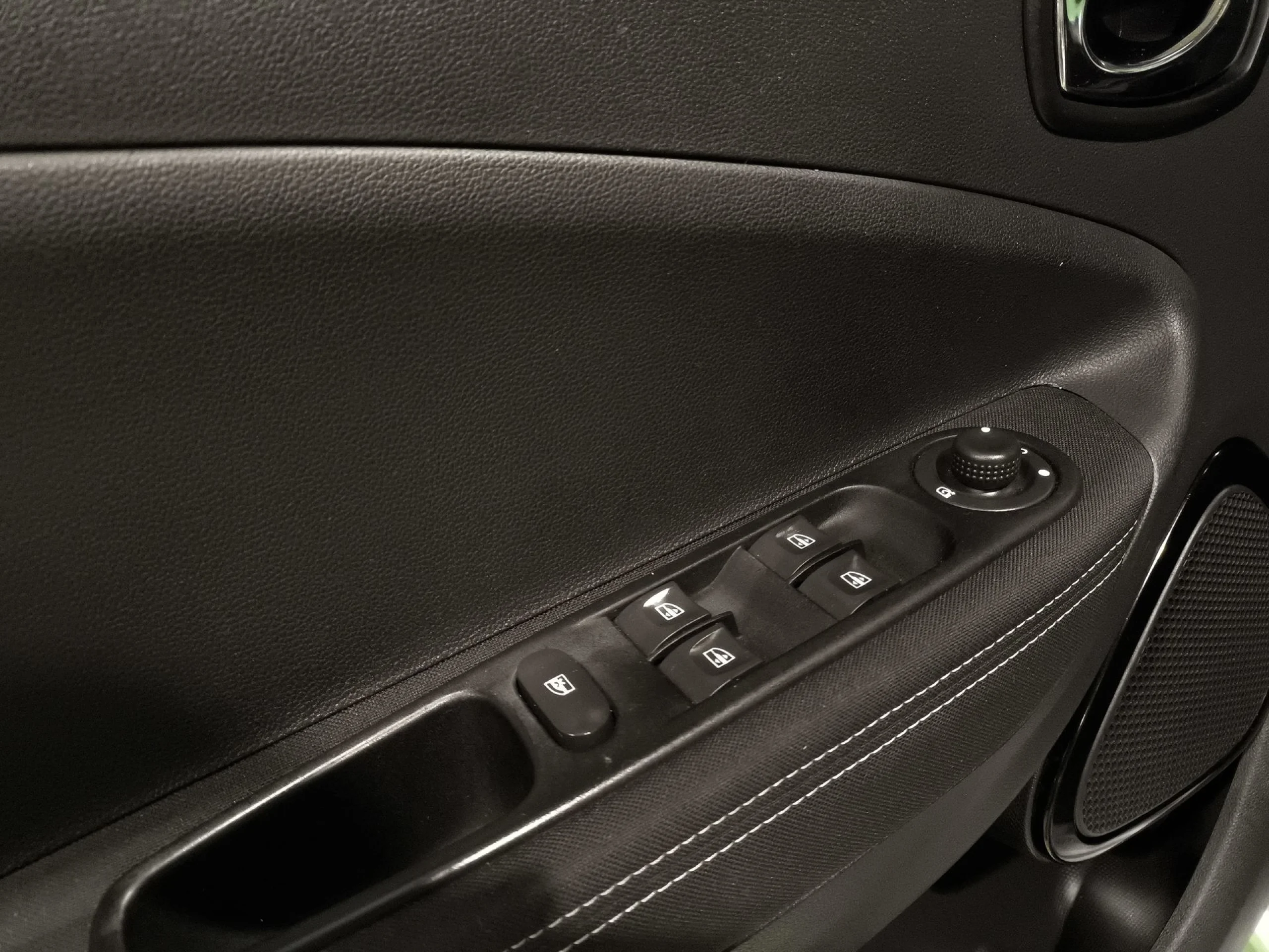 Renault Zoe Limited 40 R110 79 kW (108 CV) - Foto 9