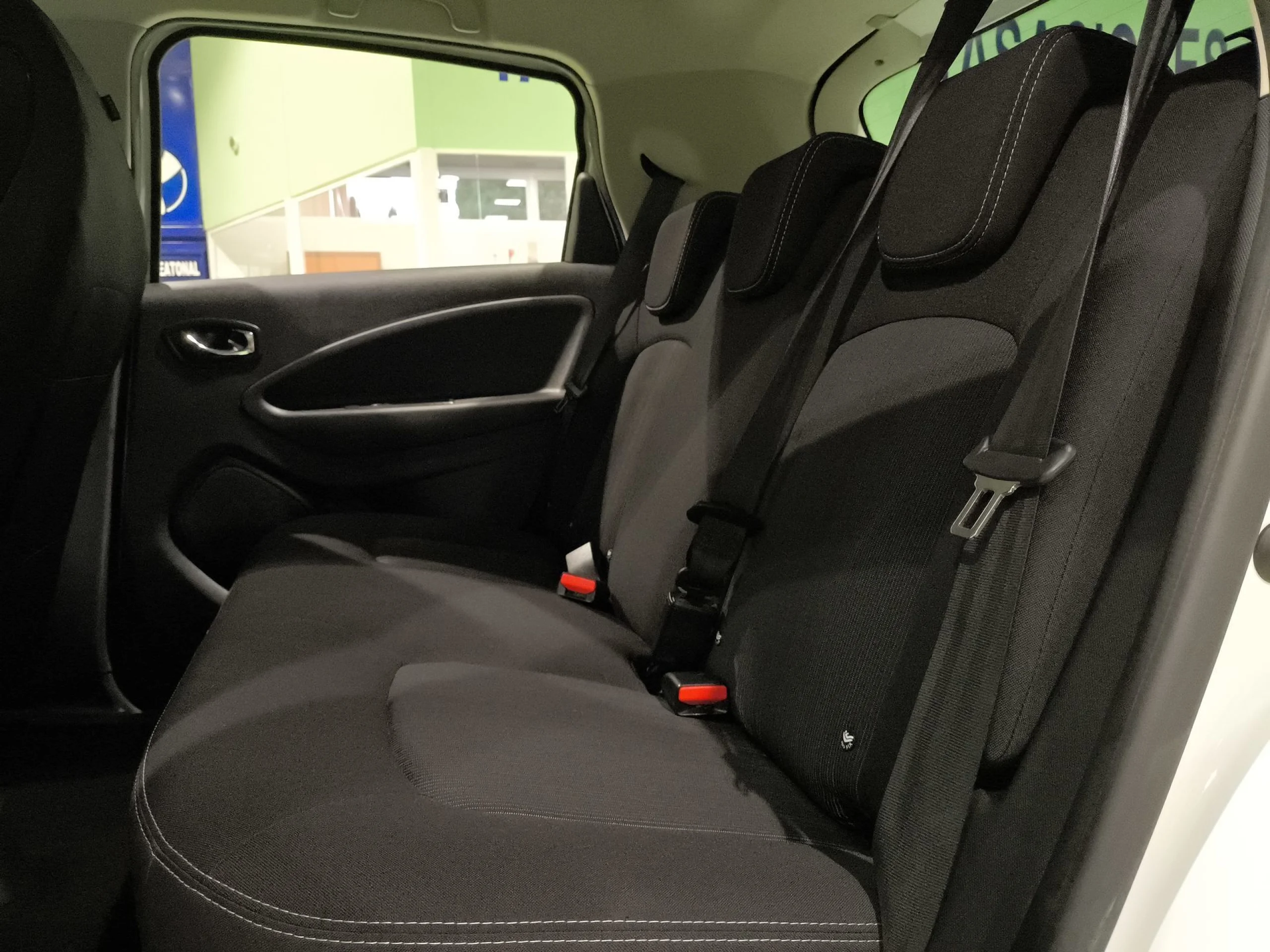 Renault Zoe Limited 40 R110 79 kW (108 CV) - Foto 20