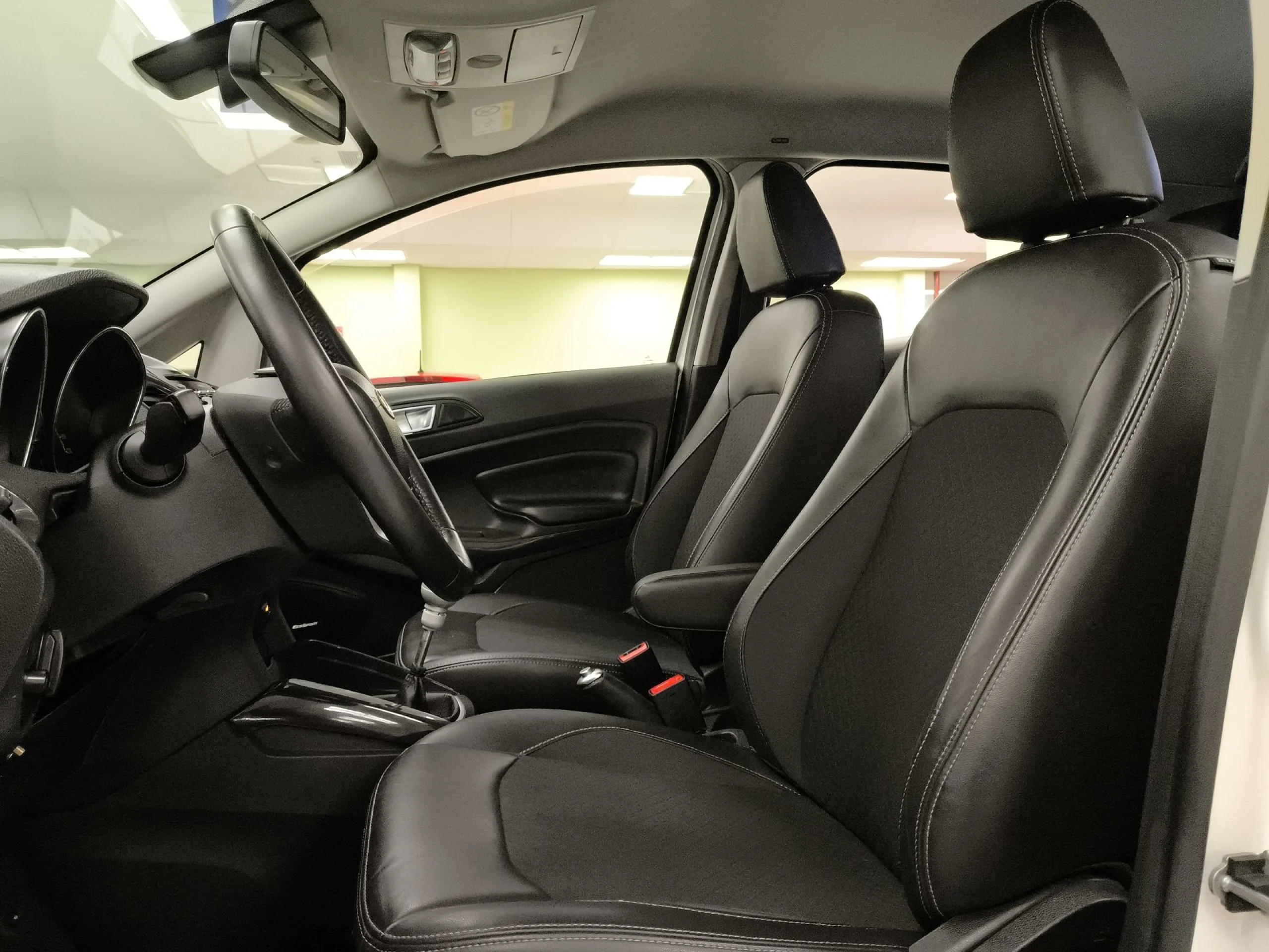 Ford Ecosport 1.0 EcoBoost Titanium 92 kW (125 CV) - Foto 11