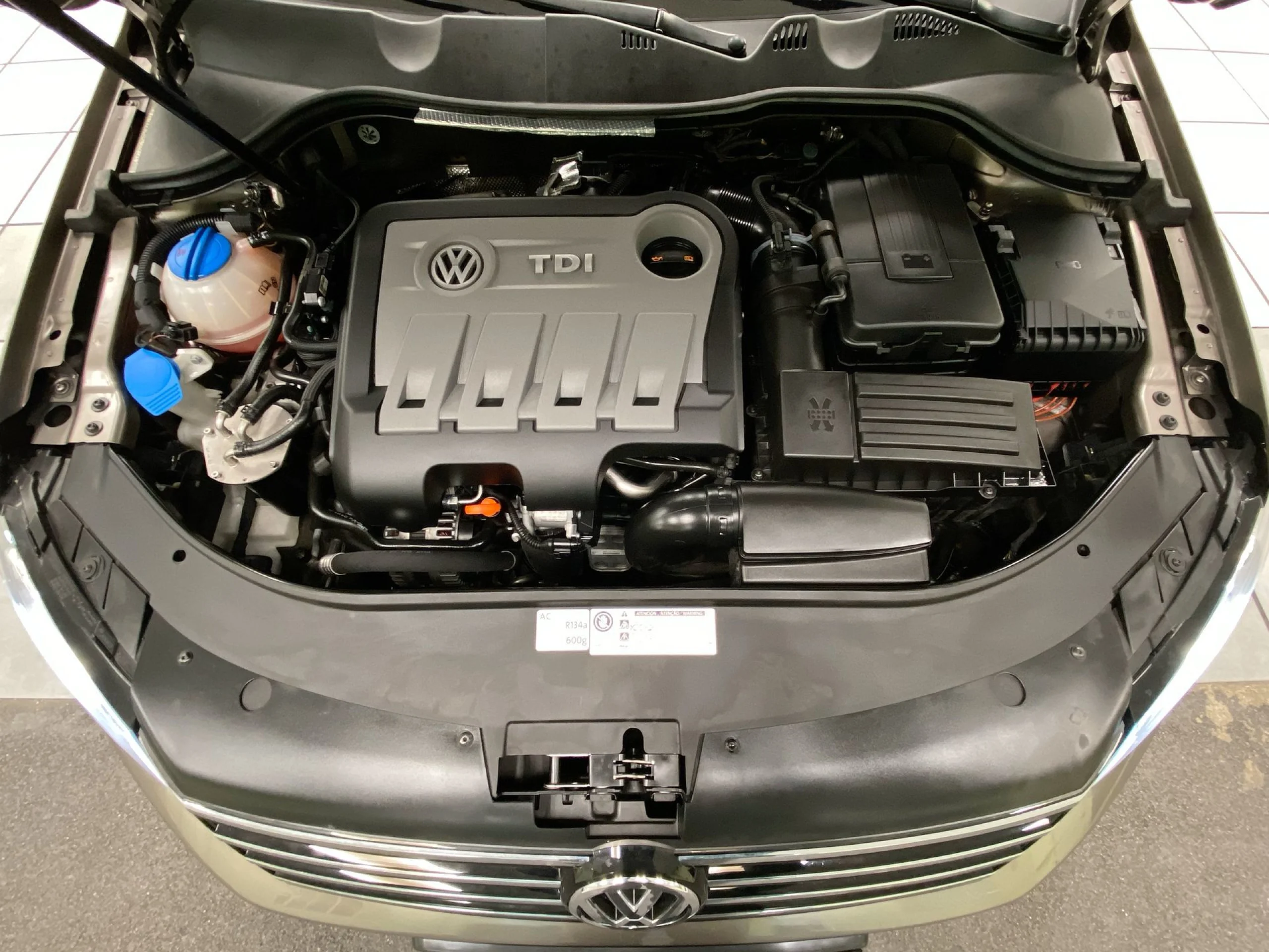Volkswagen Passat Highline 2.0 TDI BMT 103 kW (140 CV) DSG - Foto 22