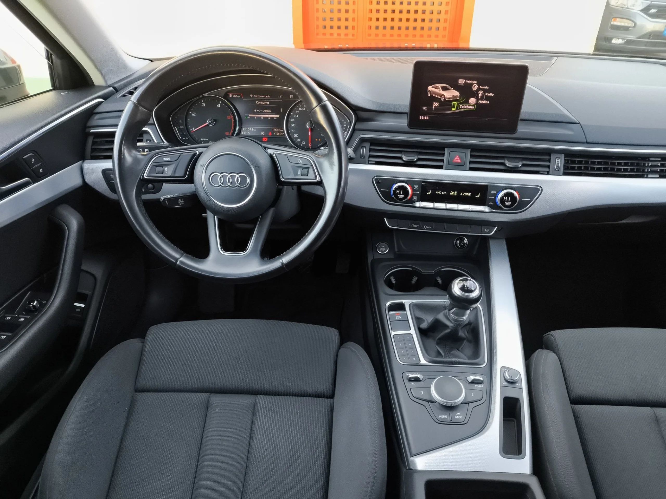 Audi A4 sport edition 2.0 TDI 110 kW (150 CV) - Foto 17