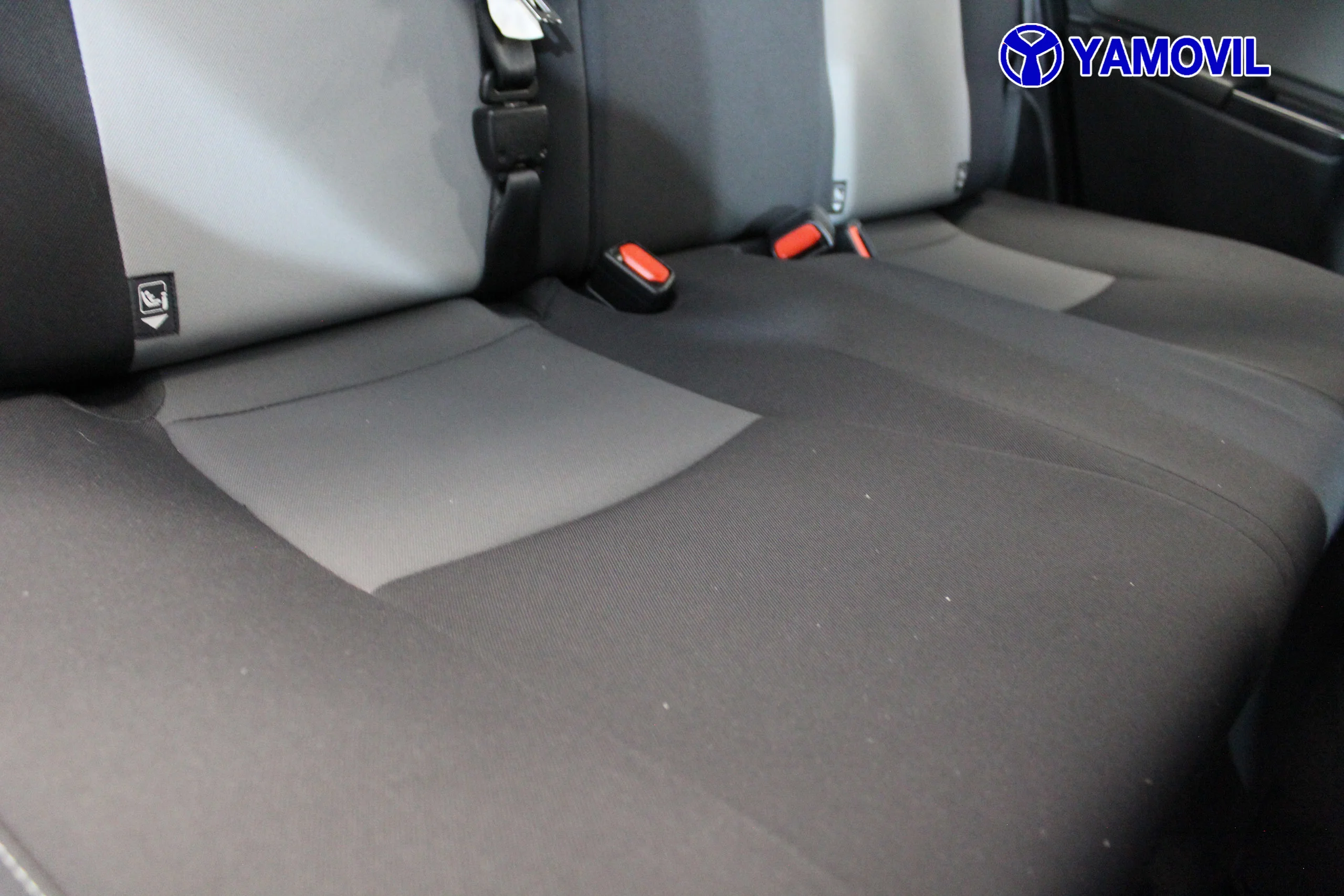 Toyota Yaris 1.5 Active Tech 74 kW (100 CV) - Foto 20