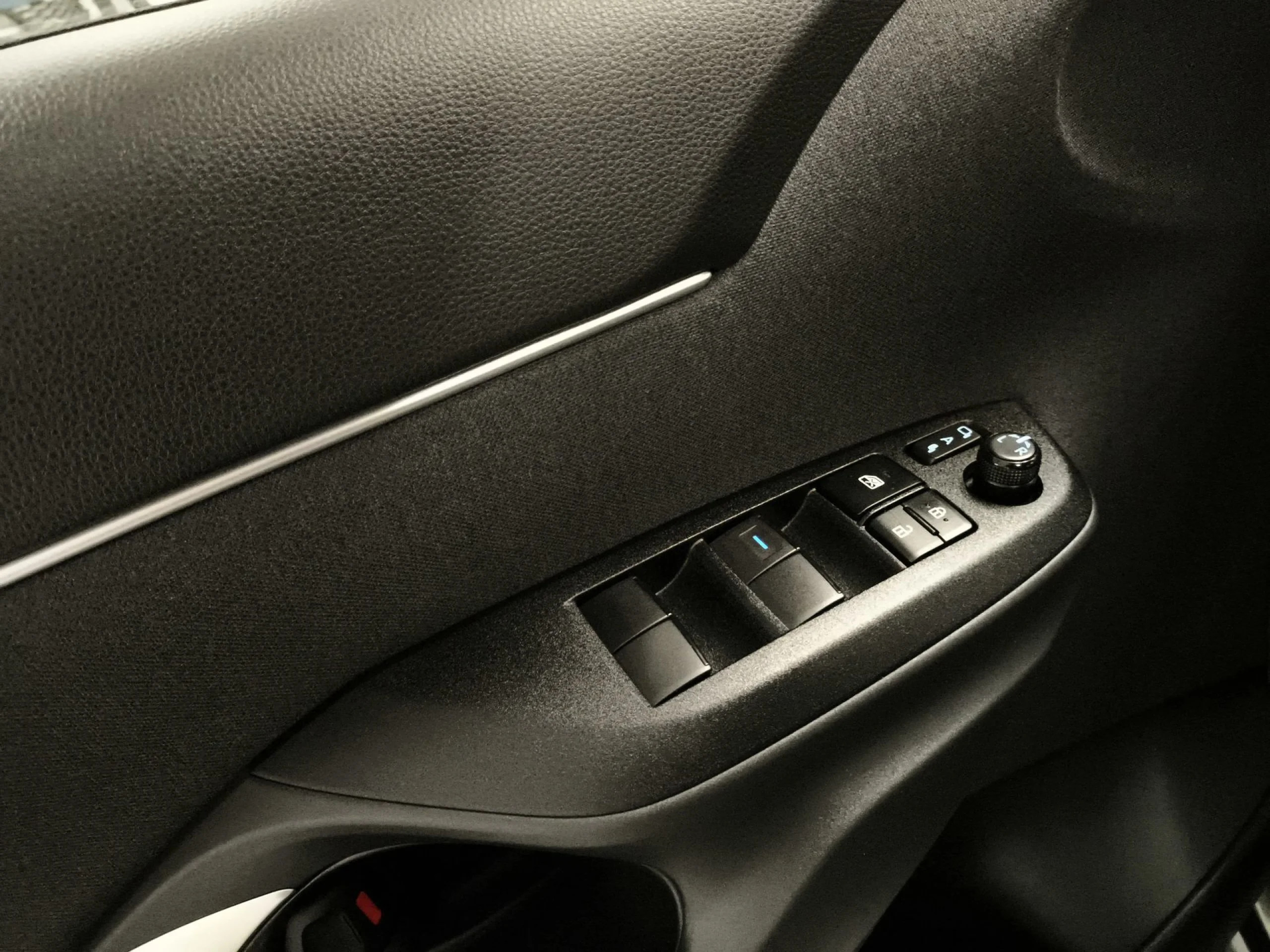 Toyota Yaris Cross 120H Active Tech 85 kW (116 CV) - Foto 10