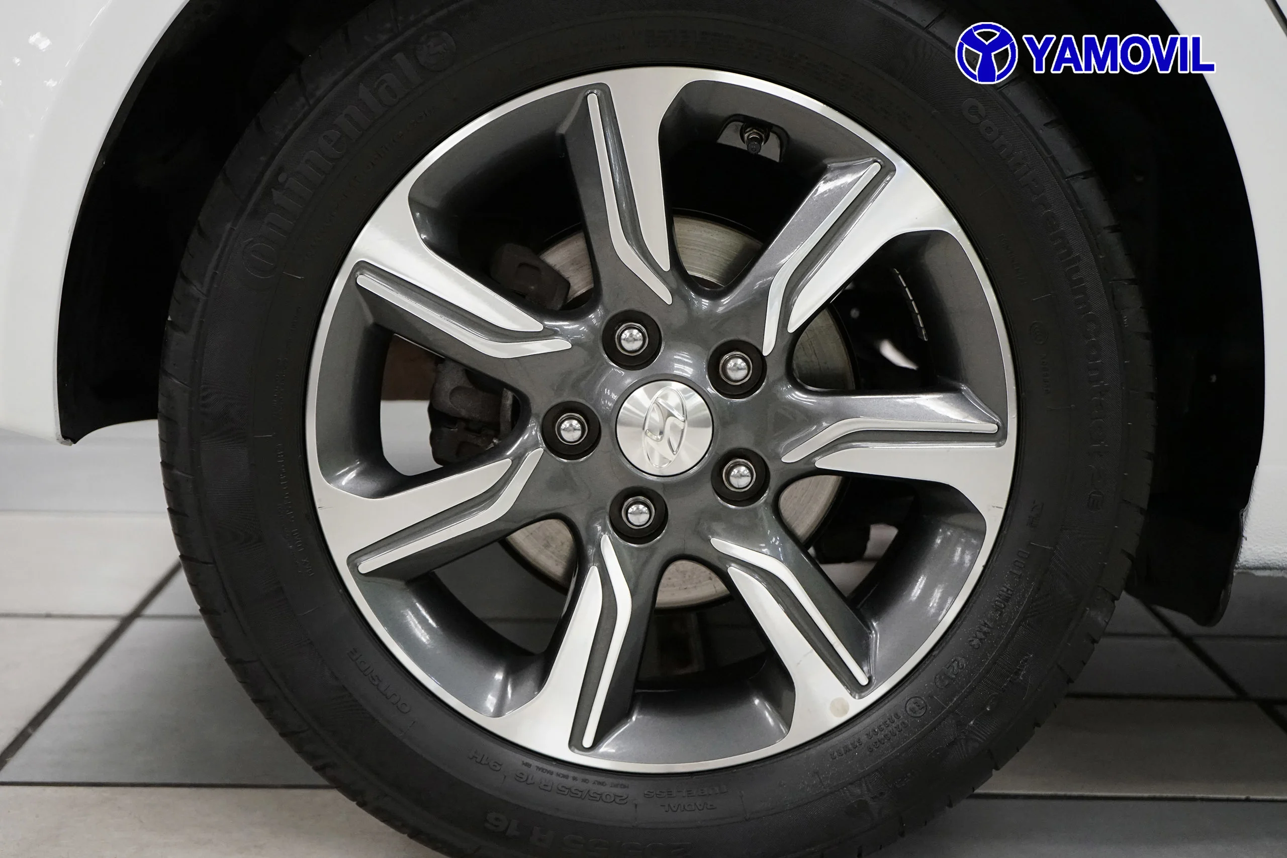 Hyundai Ix20 1.4 MPI BlueDrive 25 Aniversario 66 kW (90 CV) - Foto 10
