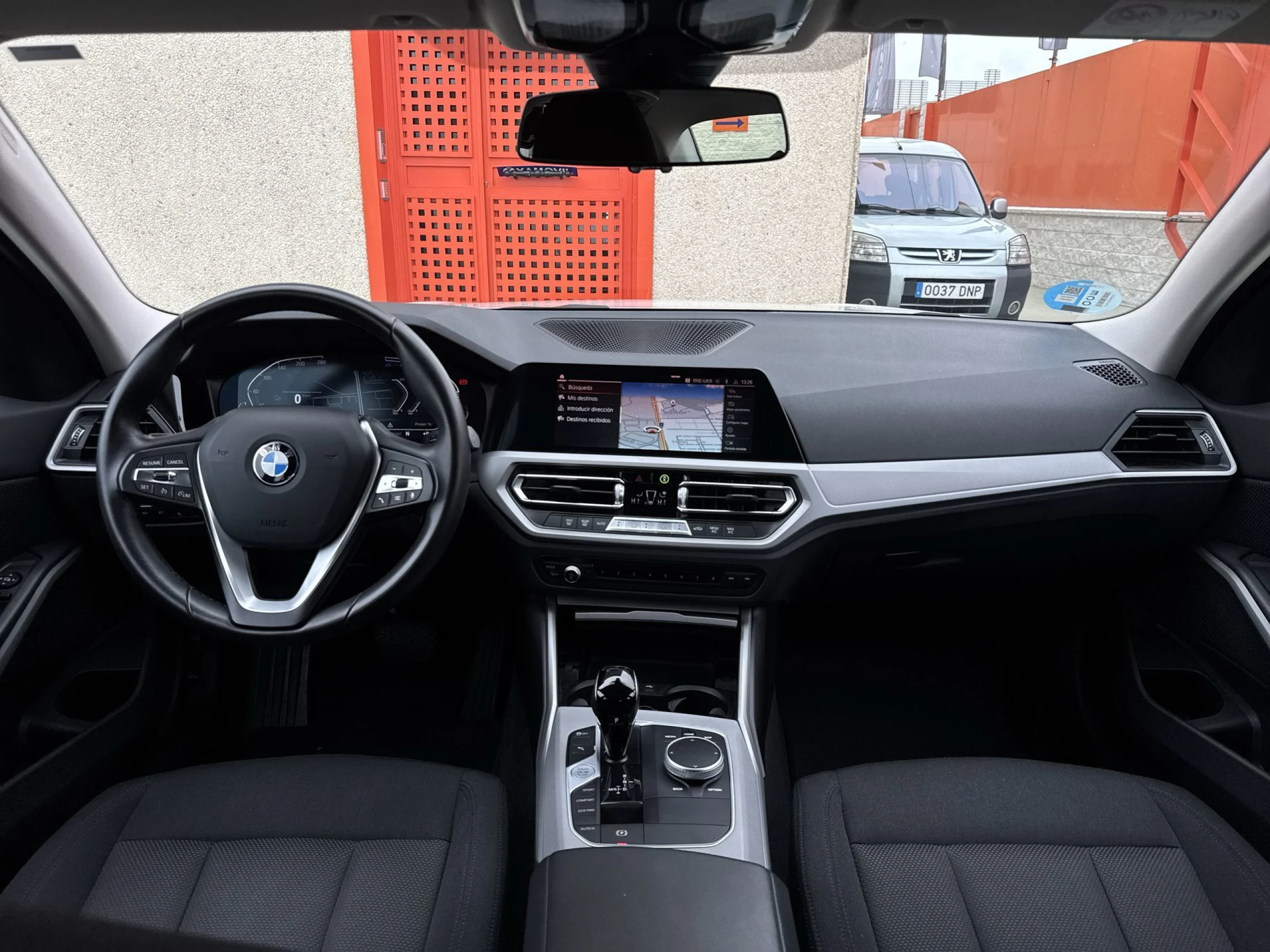 BMW Serie 3 320d 140 kW (190 CV) - Foto 11